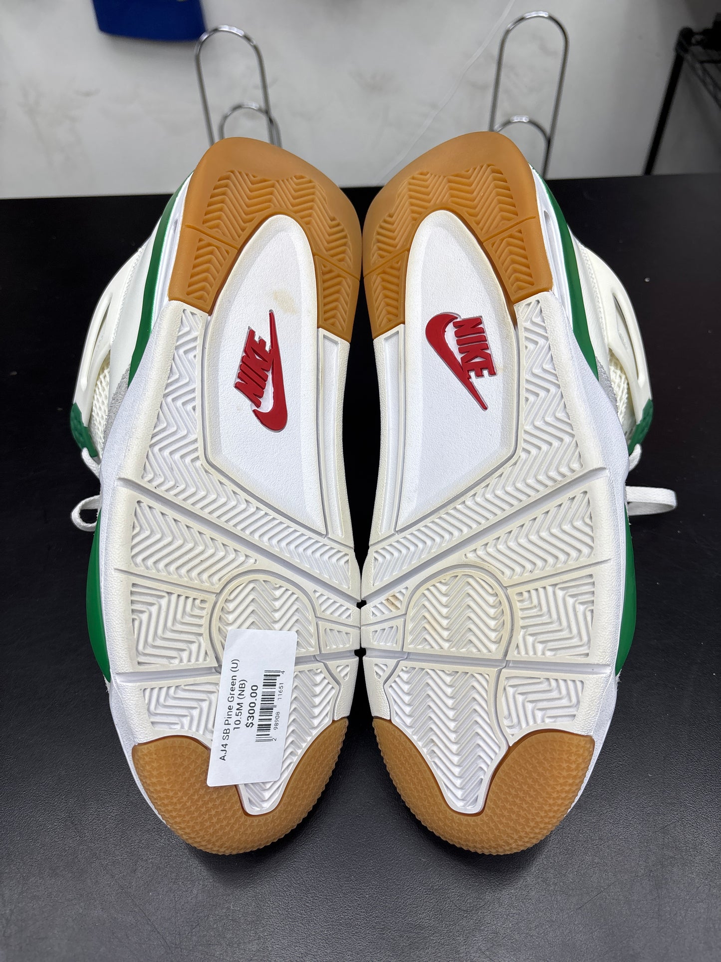 AJ4 SB Pine Green (U) - 10.5M (NB)
