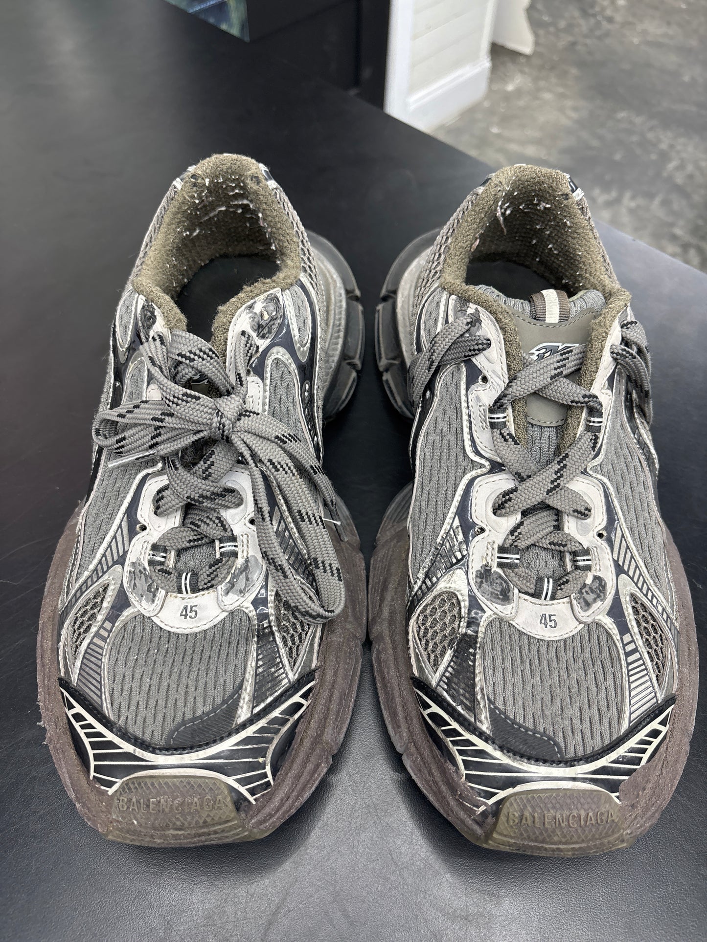 Balenciaga 3XL Mud Wash (U) - 44(11) (NB)