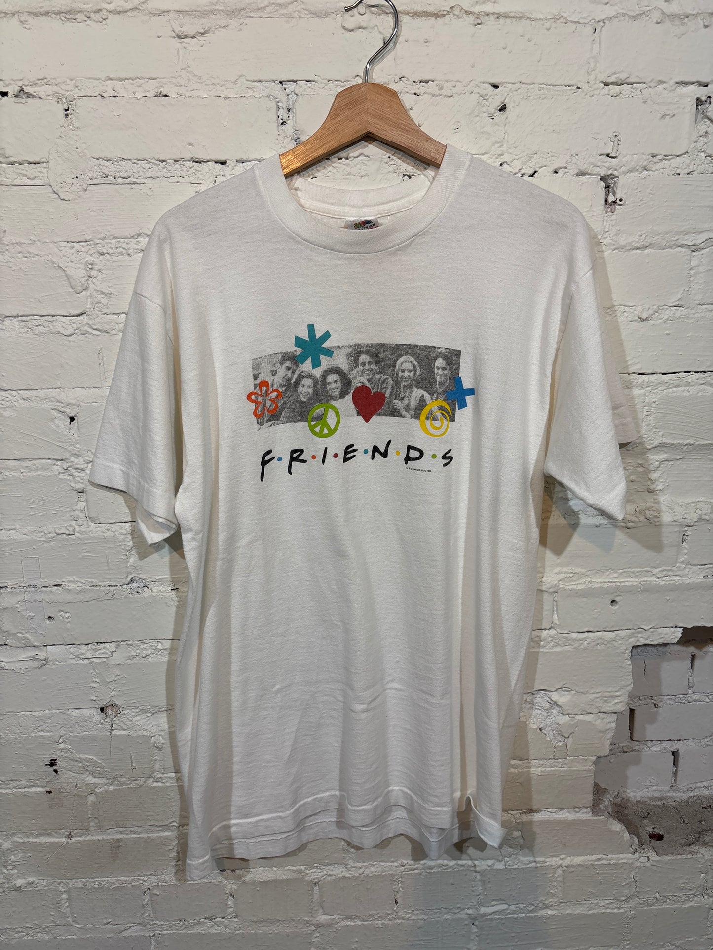 Vintage Friends Tee - L