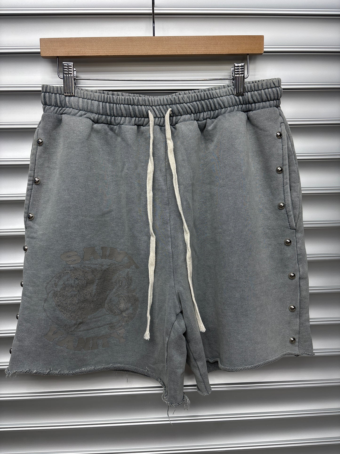 Saint Vanity Grey Logo Shorts - M