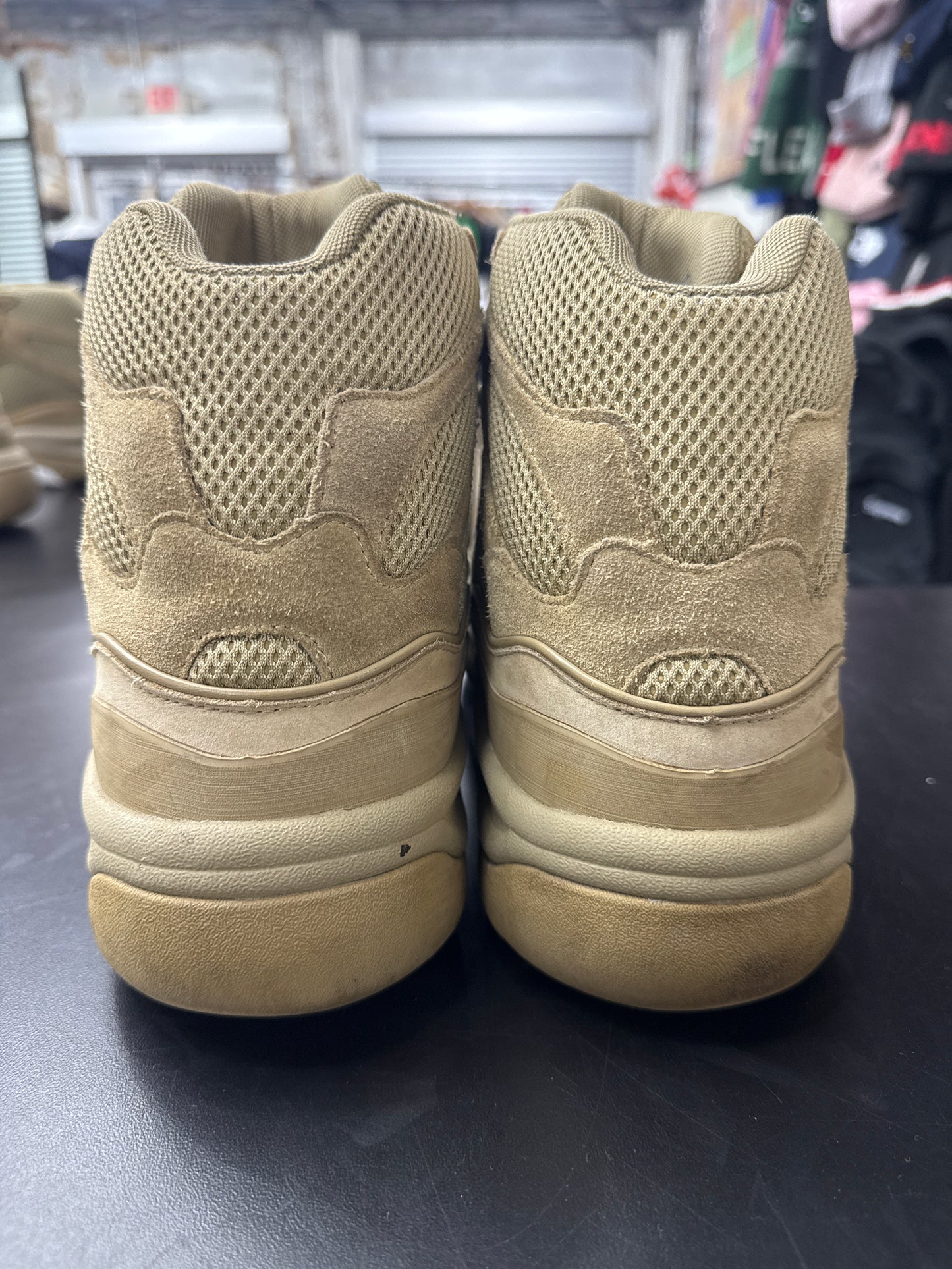 Yeezy Boot Desert Rock (U) - 9.5M (NB)
