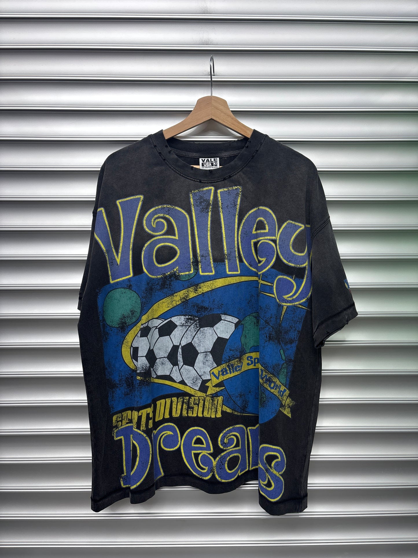 Vale Soccer Tee - L