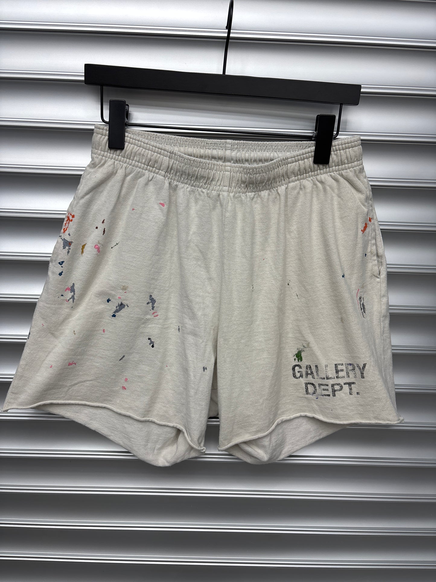 Gallry Paint Splatter Shorts - M