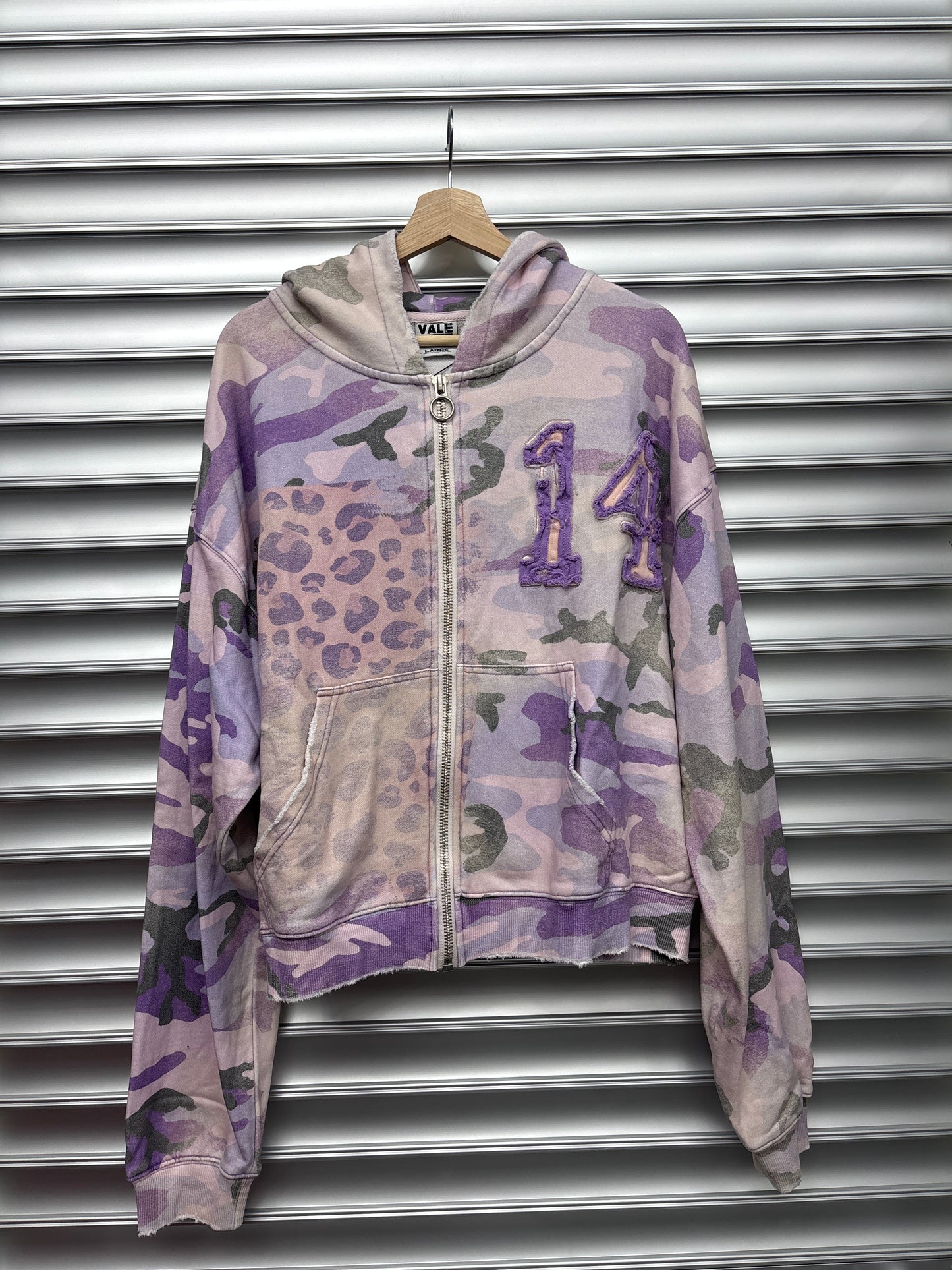 Vale Purple Camo Zip - Small