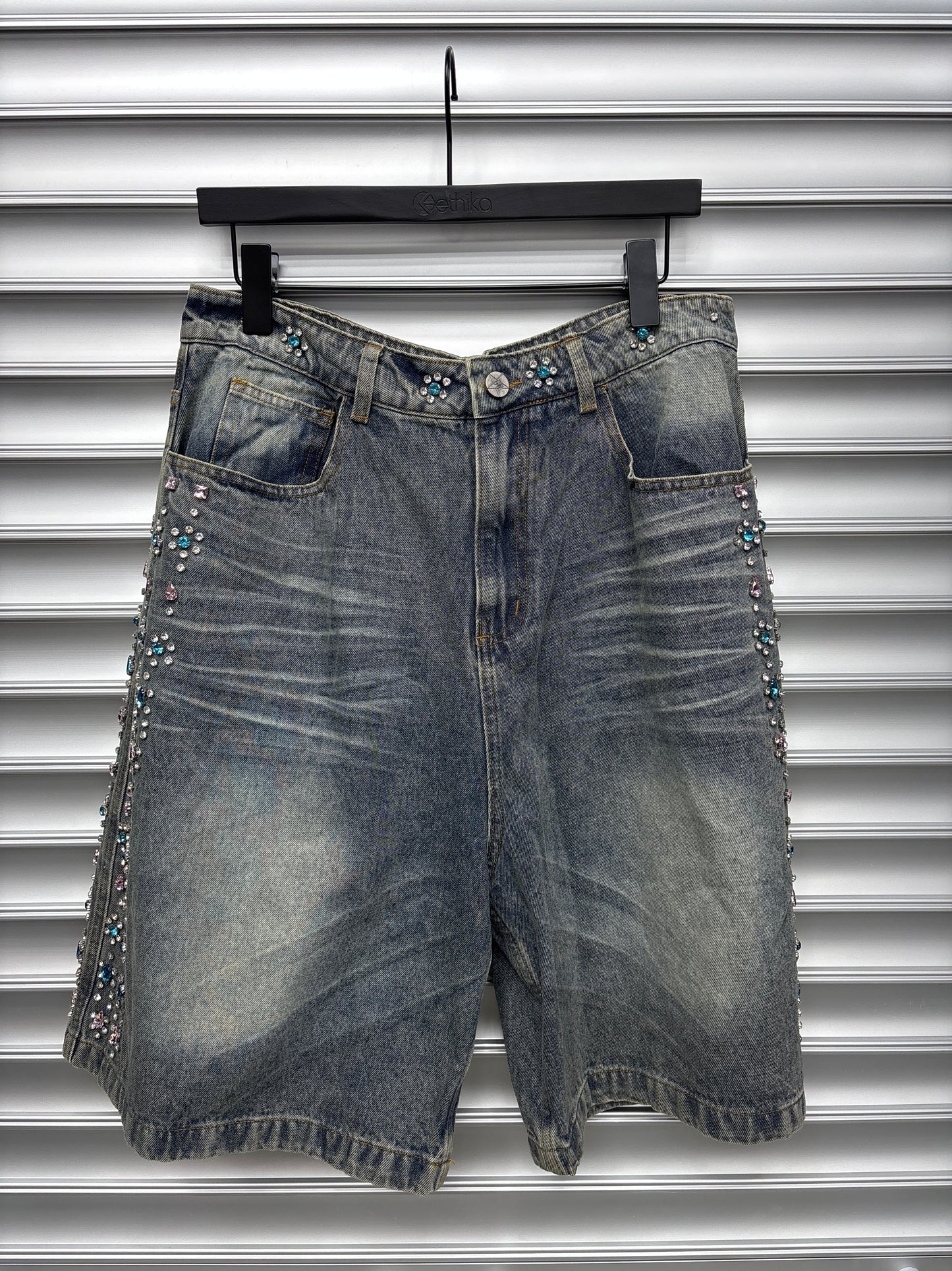 Vale Light Wash Candy Shorts - 34