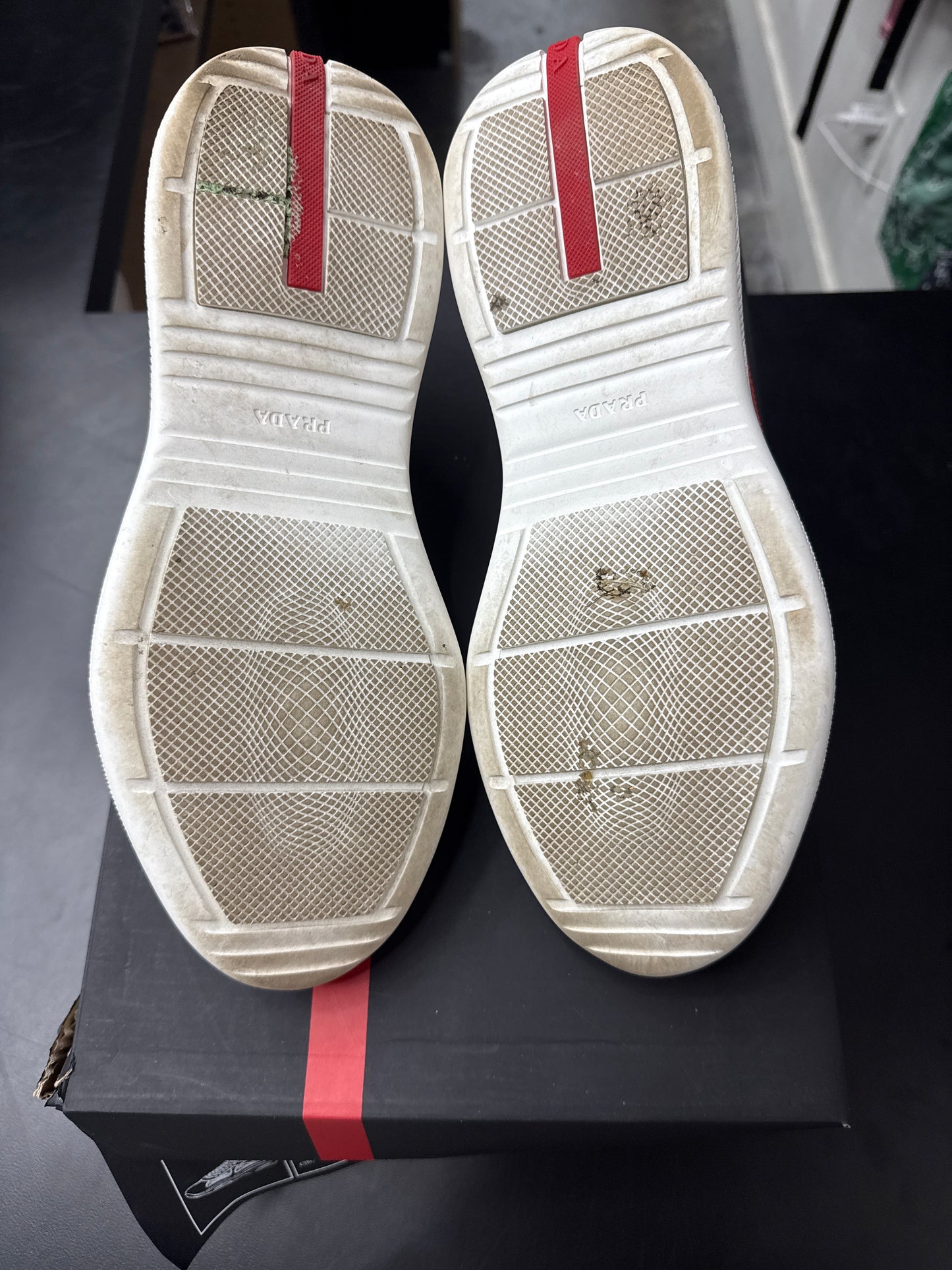 Prada American Cup Orange (U) - 8.5M