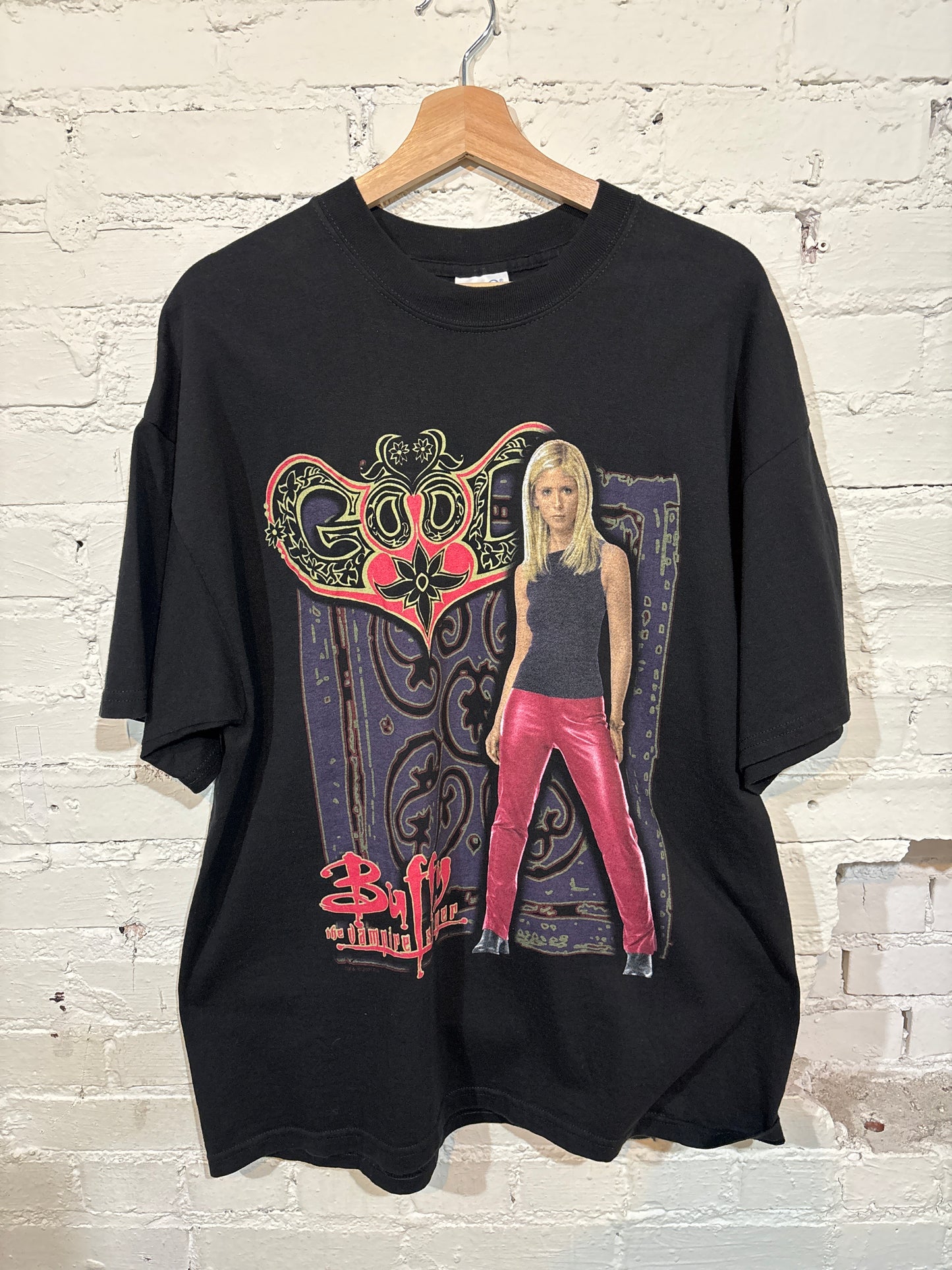 Vintage Buffy Tee - L
