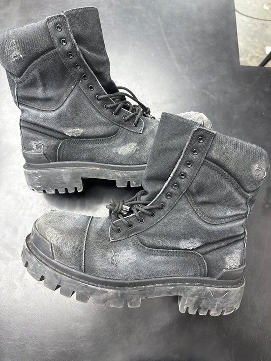 Balenciaga Strike Boot Black (U) - 43(10) (NB)**