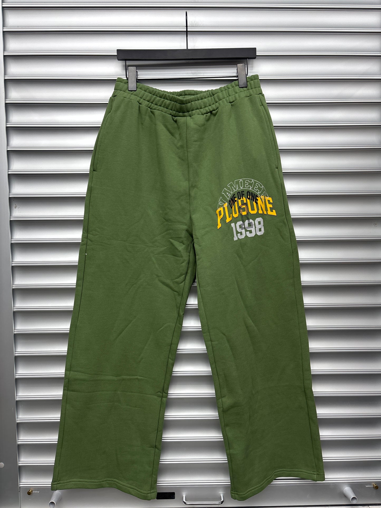 Plus One Green Sweatpants - S