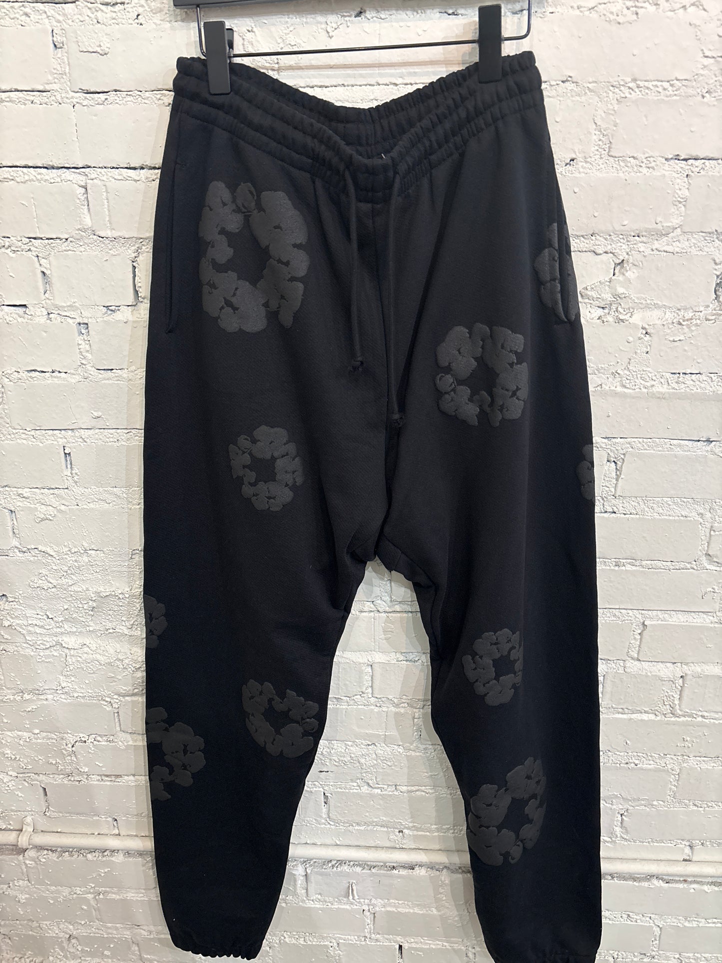 Denim Tear Black Sweatpants - M