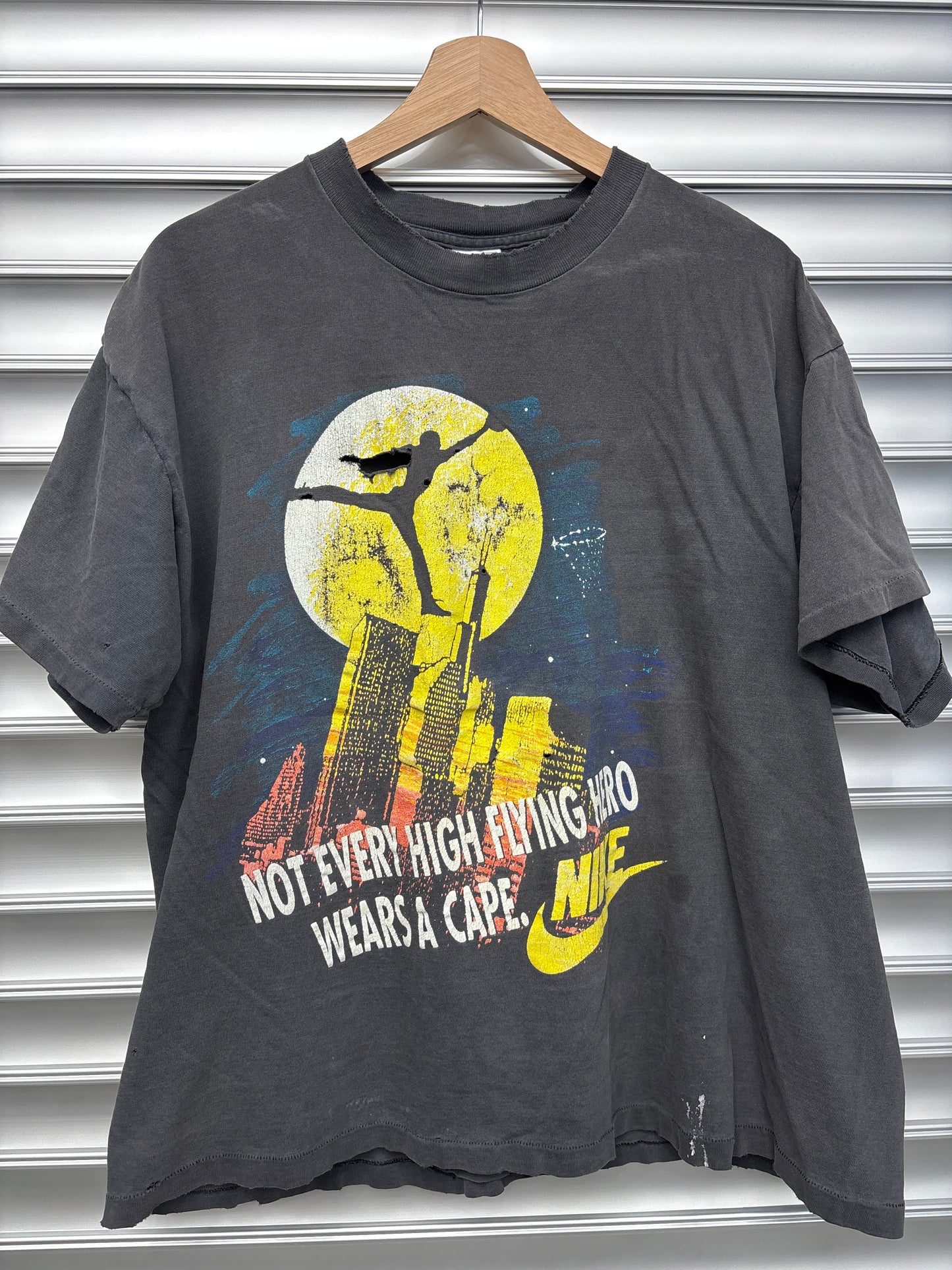 Vintage Nike Hero Tee - XL