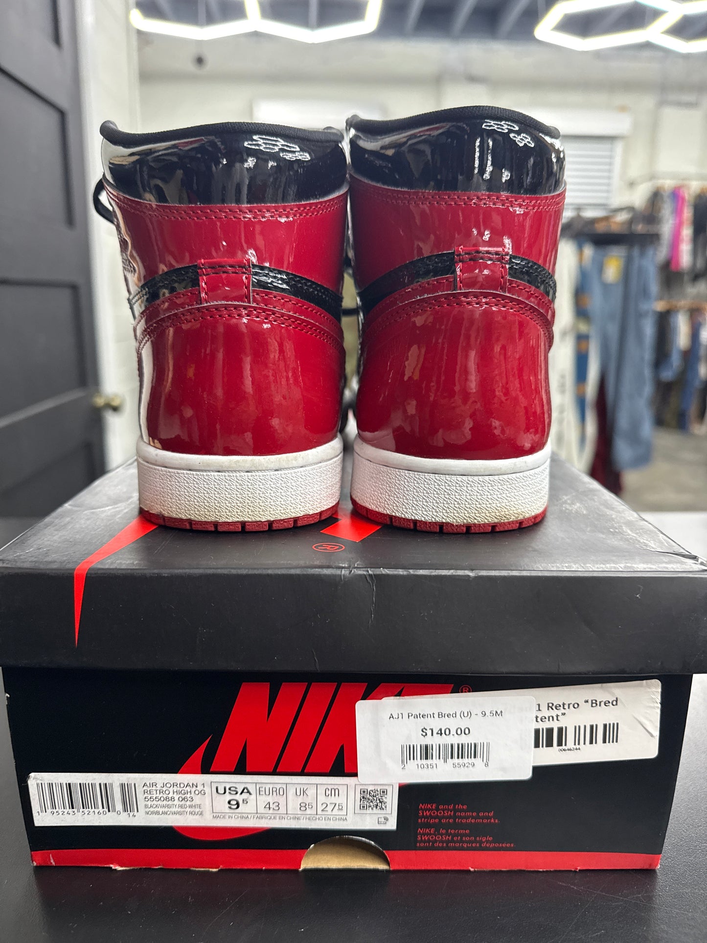 AJ1 Patent Bred (U) - 9.5M