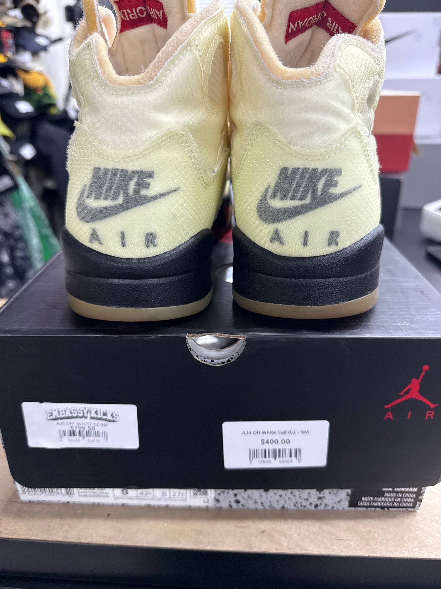 AJ5 Off White Sail (U) - 9M