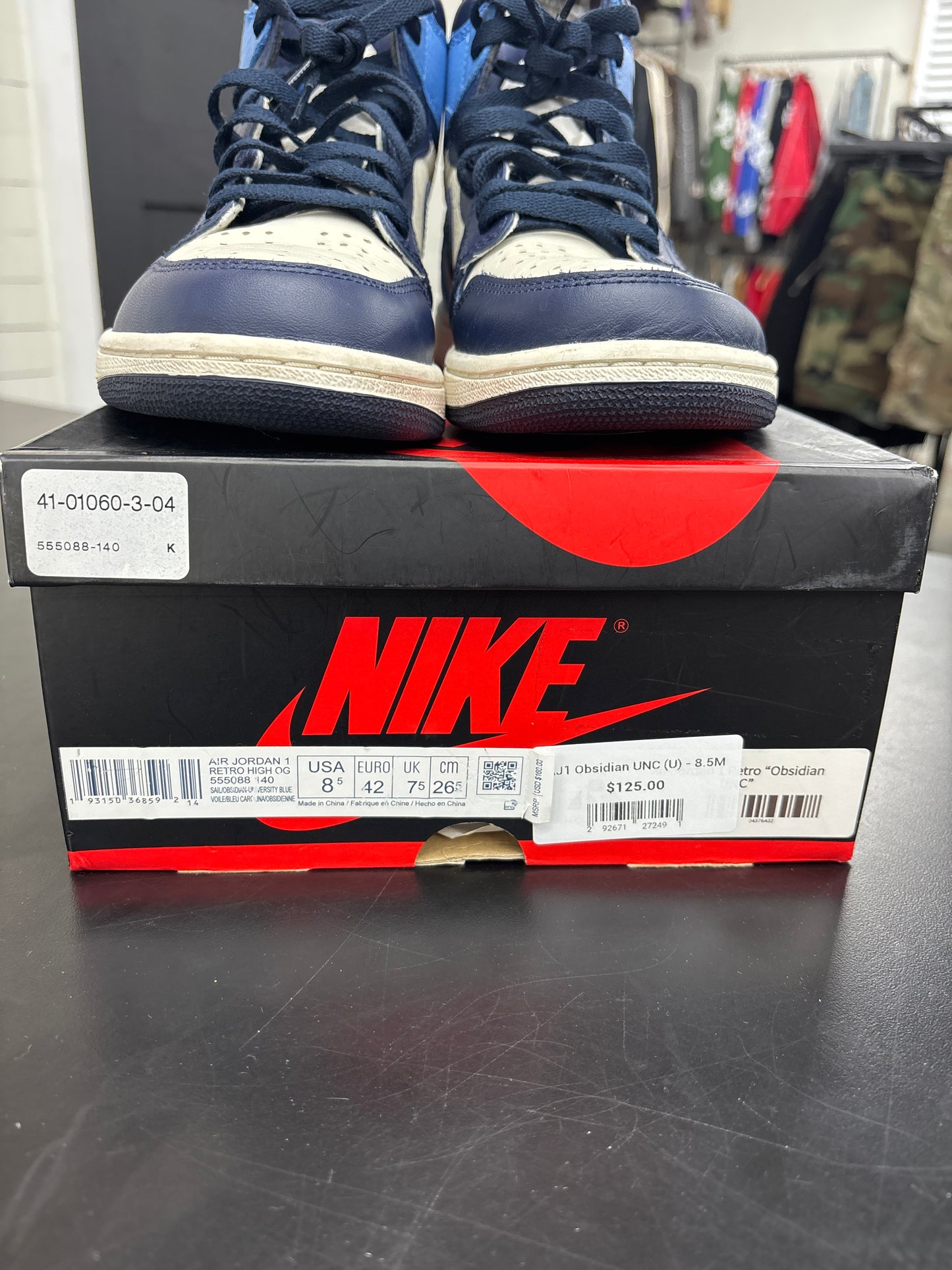 AJ1 Obsidian UNC (U) - 8.5M