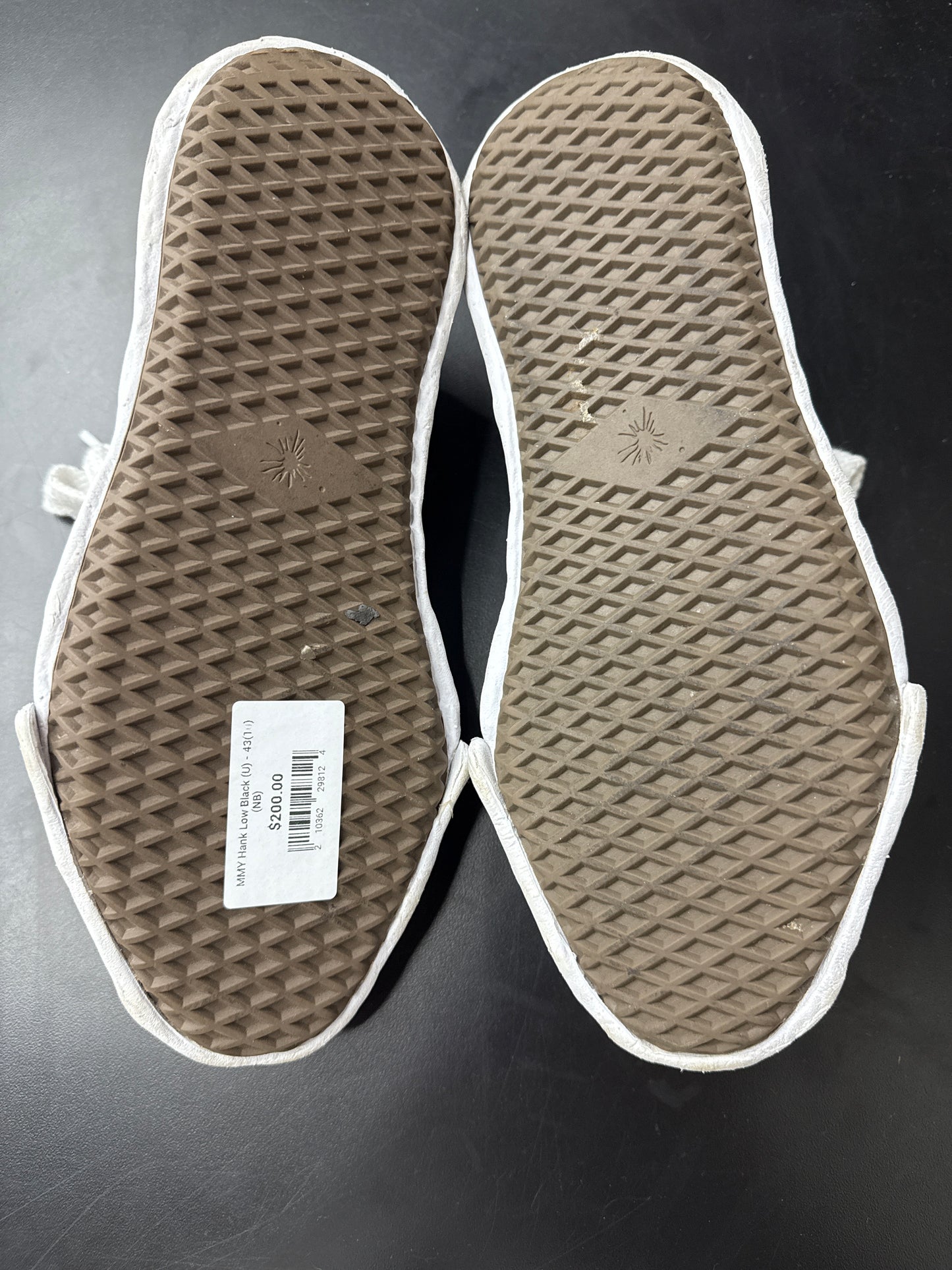 MMY Hank Low Black (U) - 43(10) (NB)
