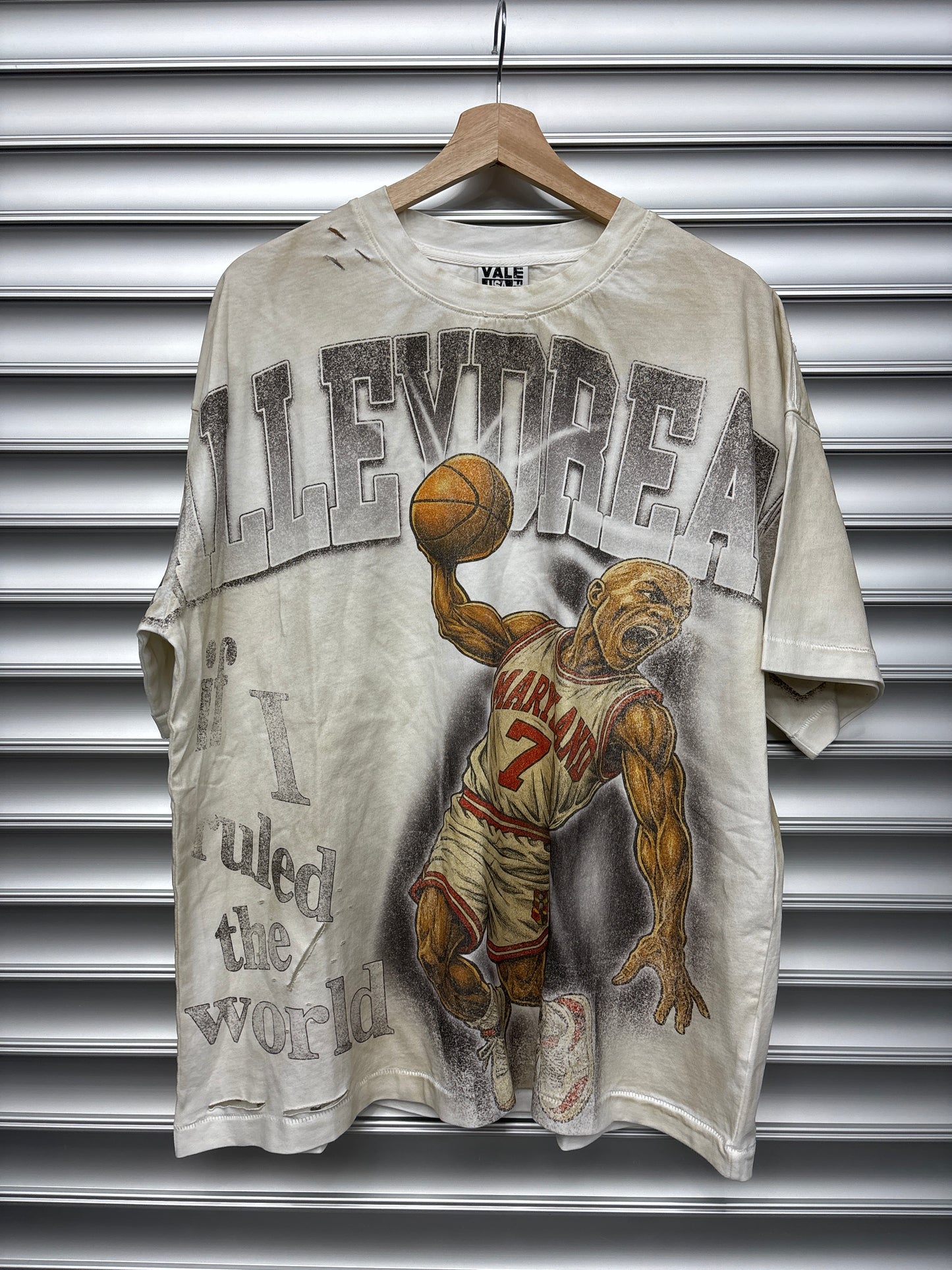 Vale Basketball Tee - M