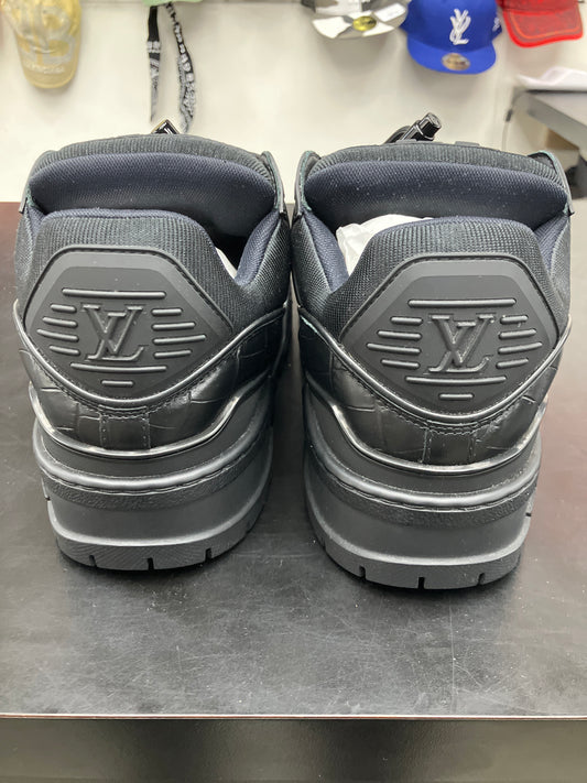 Louis Vuitton Maxi Trainer Black Crocodile - 9M (NB)