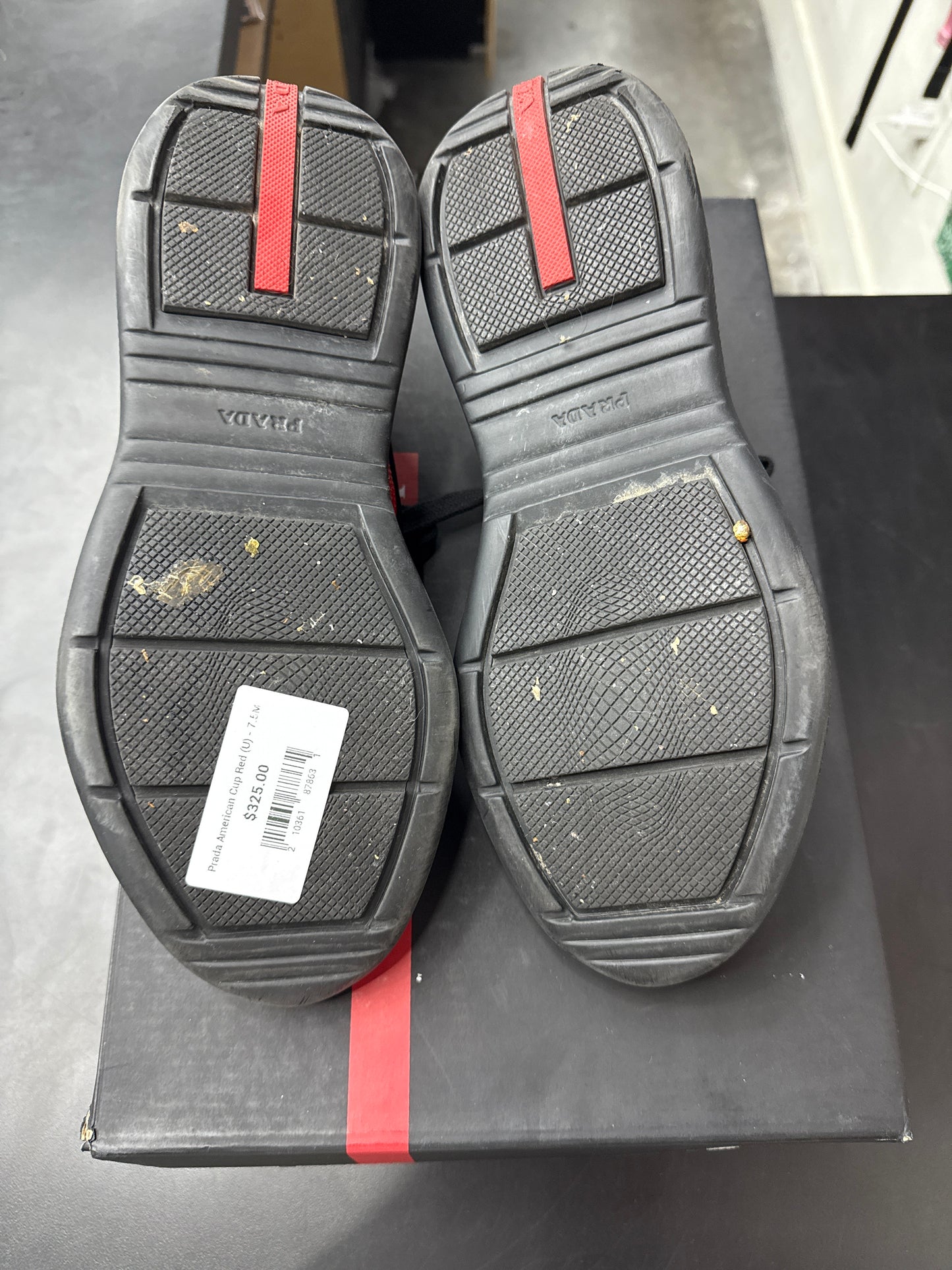 Prada American Cup Red (U) - 7.5M