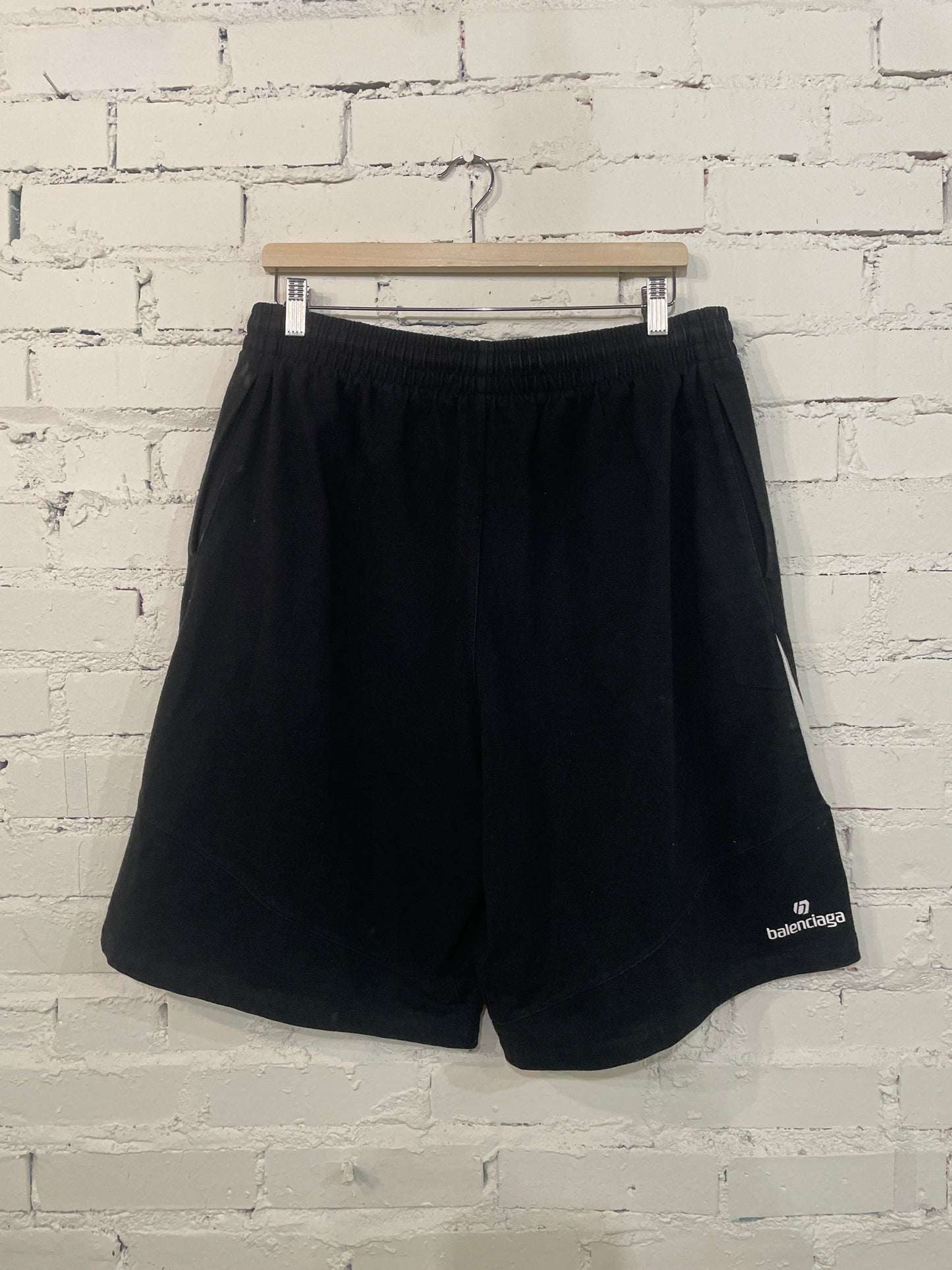 Balenciaga Sporty Logo Shorts - M