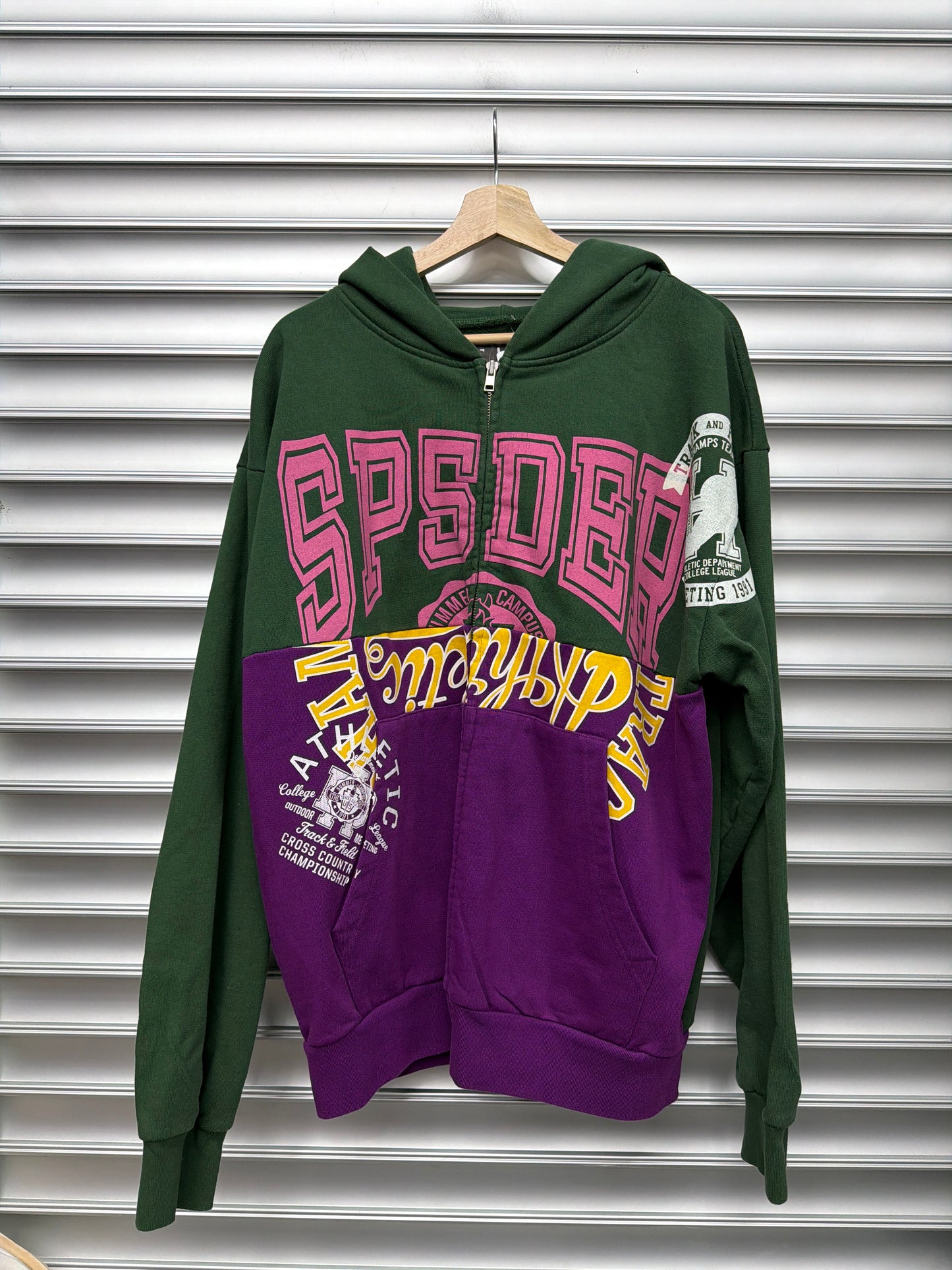 Spider Color Block Zip Up - L