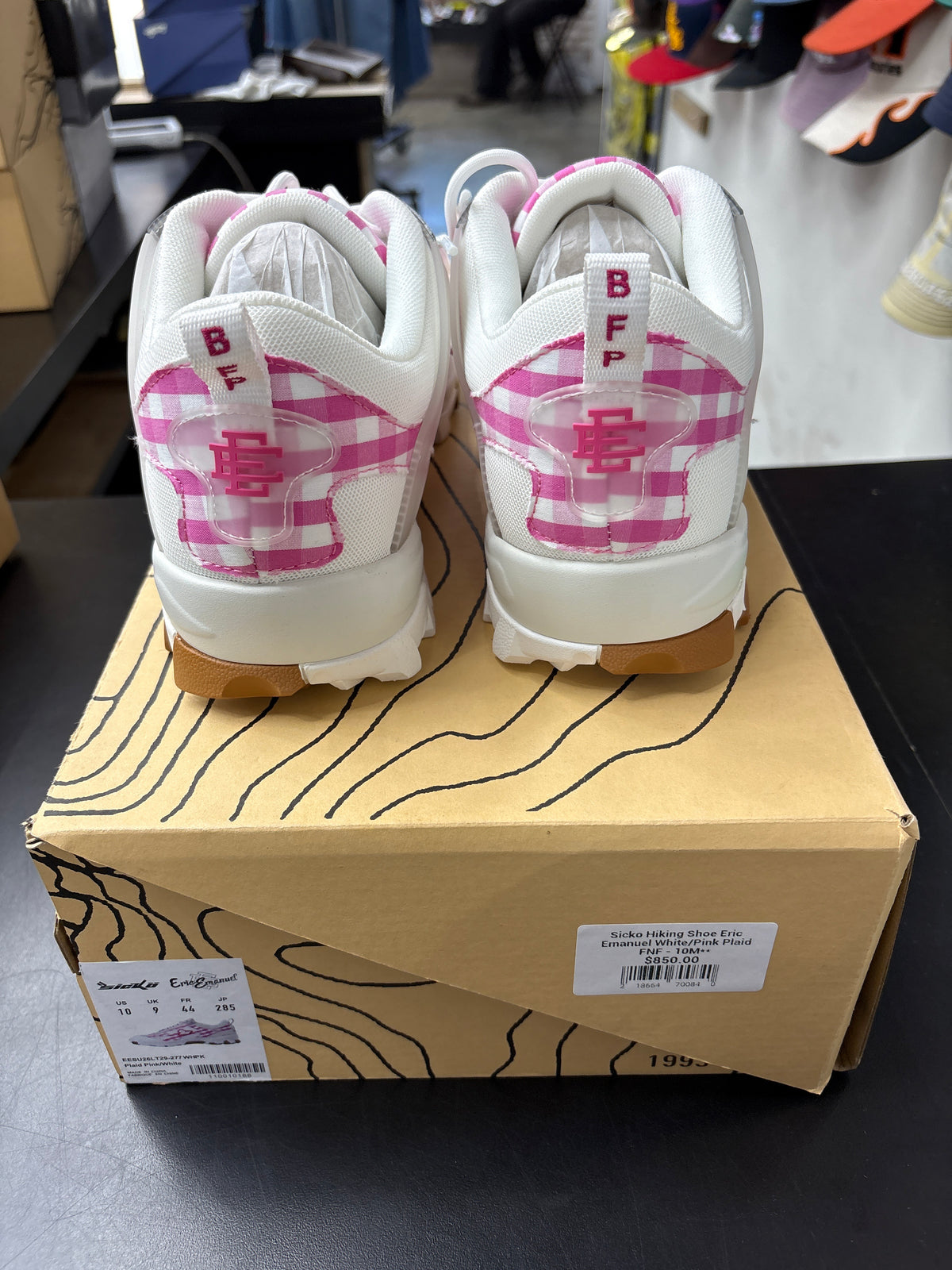 Sicko Hiking Shoe Eric Emanuel White/Pink Plaid FNF - 10M**