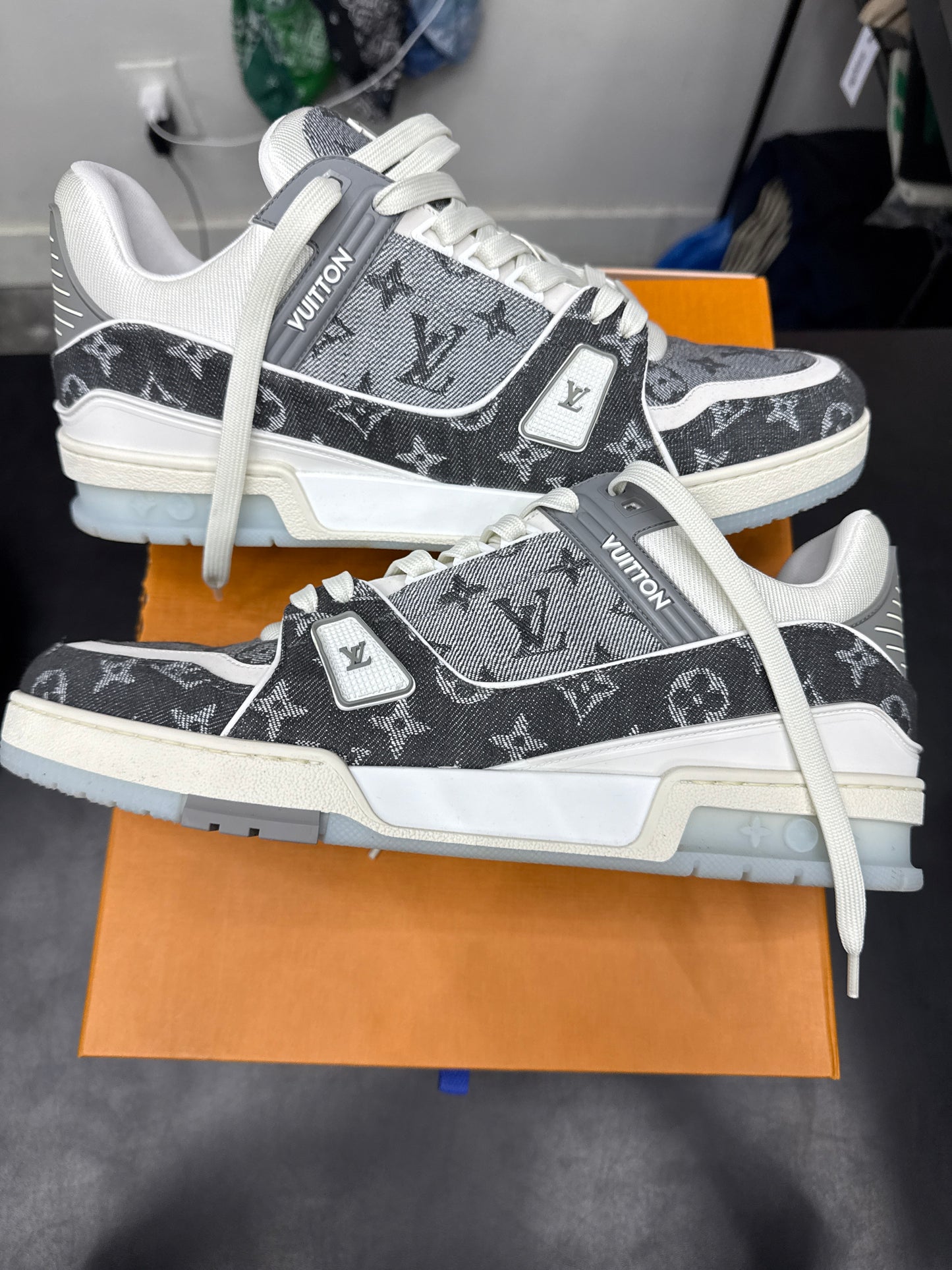 Louis Vuitton Trainer Denim Grey (U) - 12M