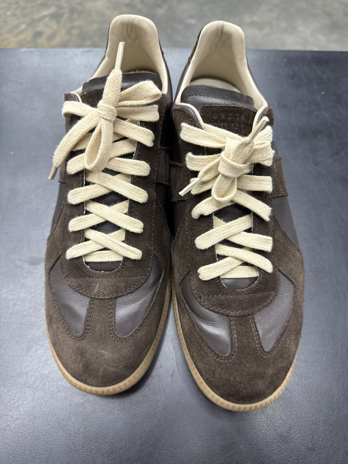 Maison Margiela Replica Brown (U) - 41(8) (NB)**