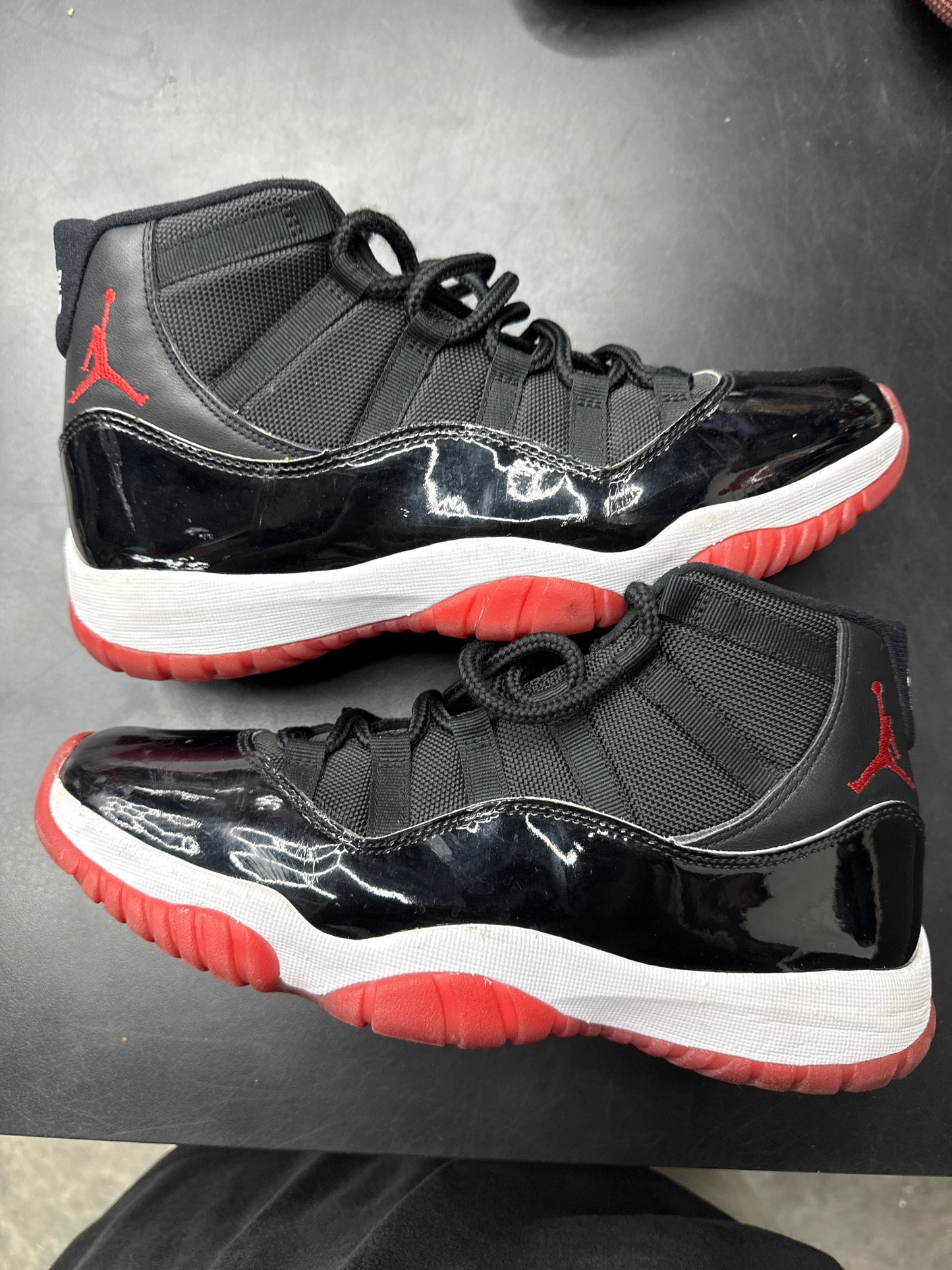 AJ11 Bred (U) - 9.5M (NB)
