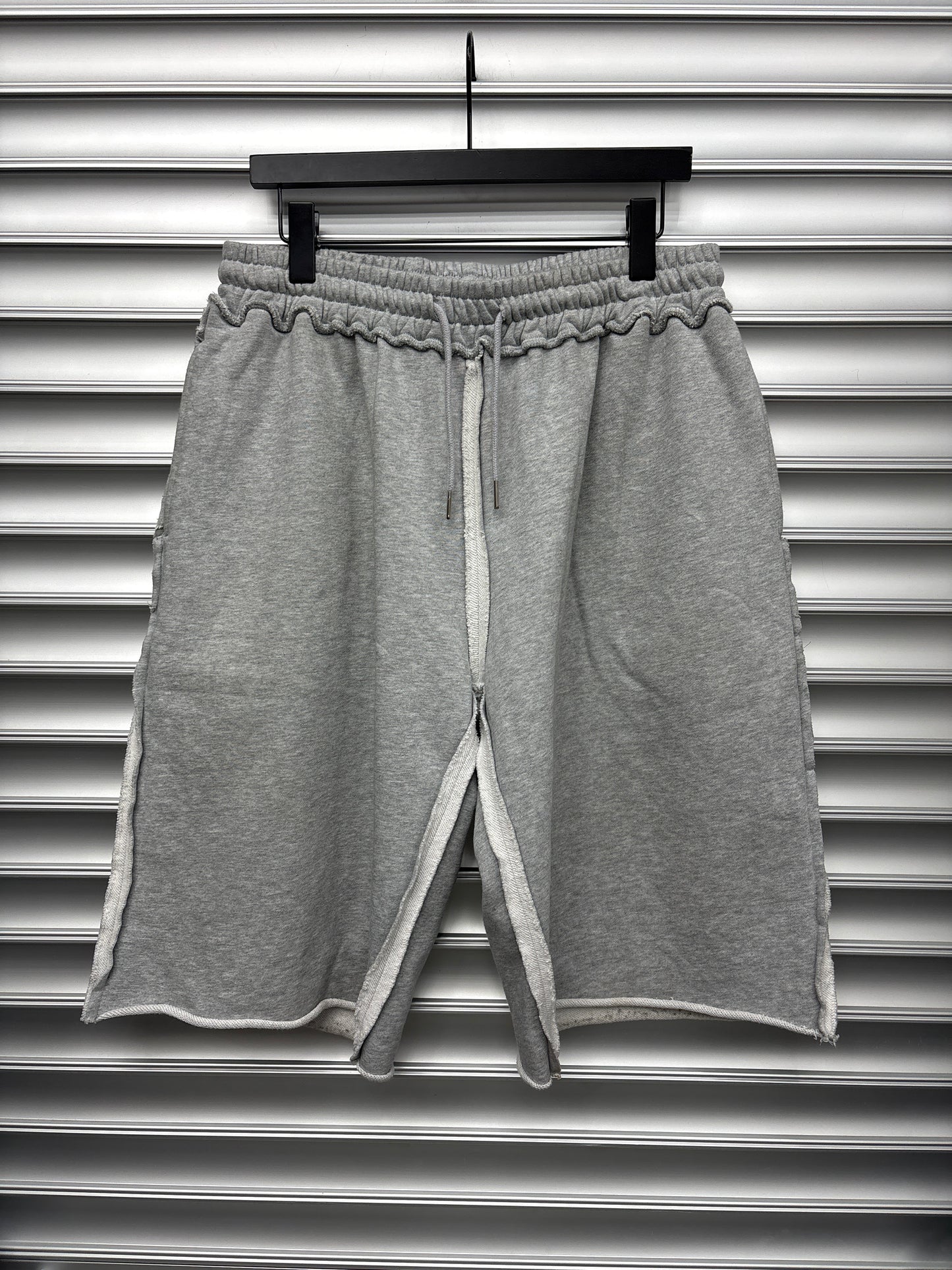 Greedy Unit Multi Tag Shorts - M **