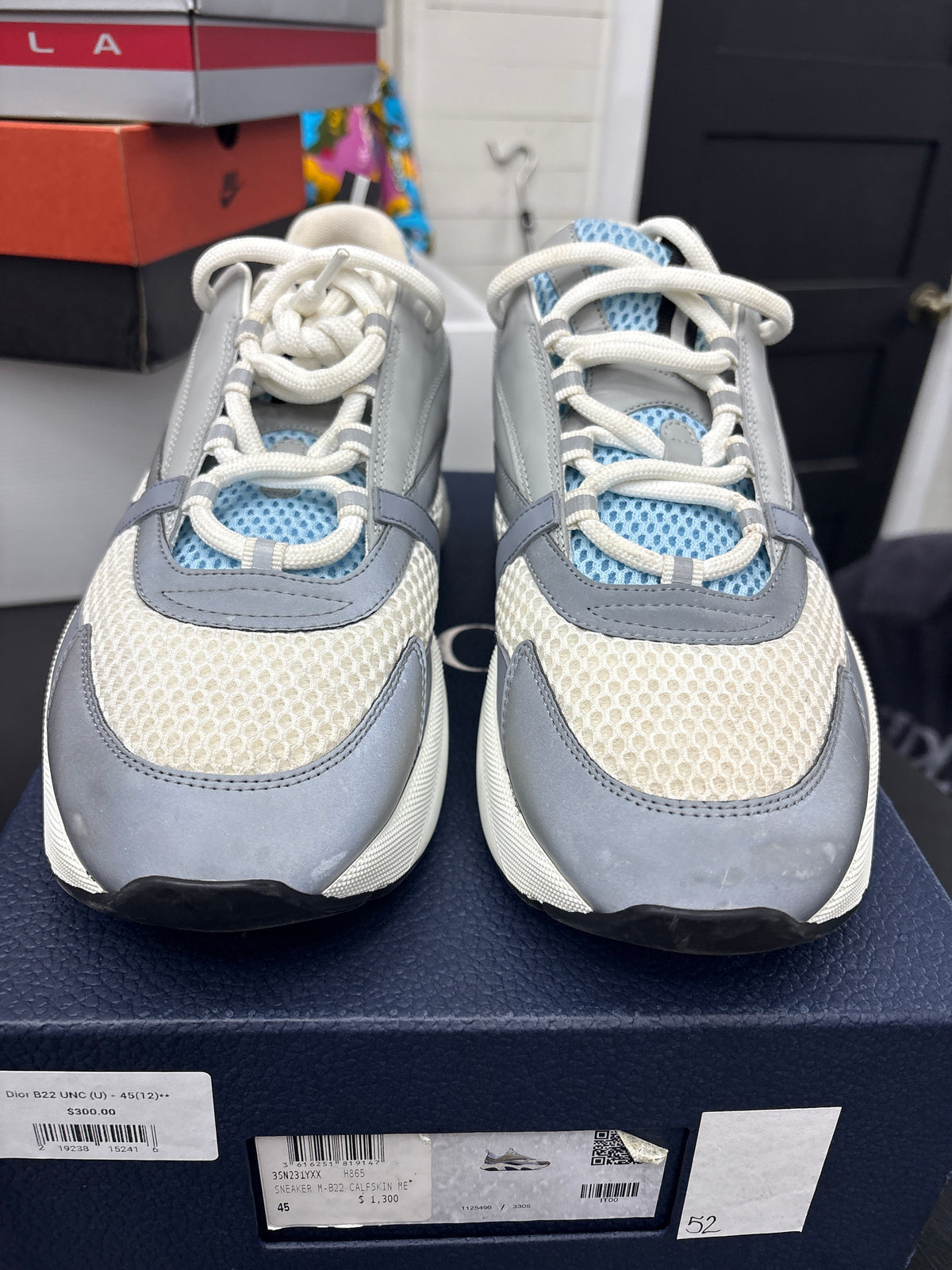 Dior B22 UNC (U) - 45(12)**