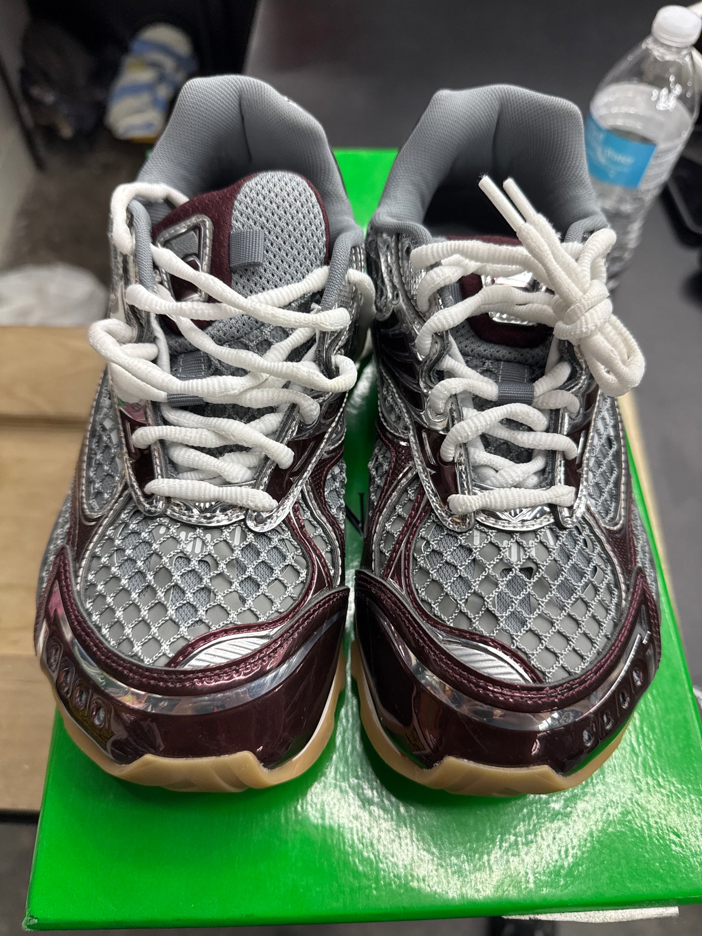 Bottega Orbit Burgundy (U) - 37