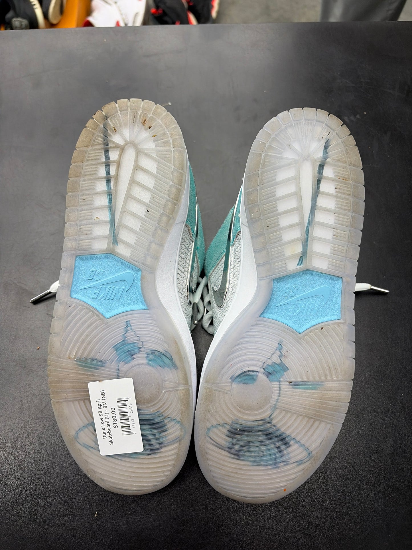 Dunk Low SB April Skateboard (U) - 9M (NB)