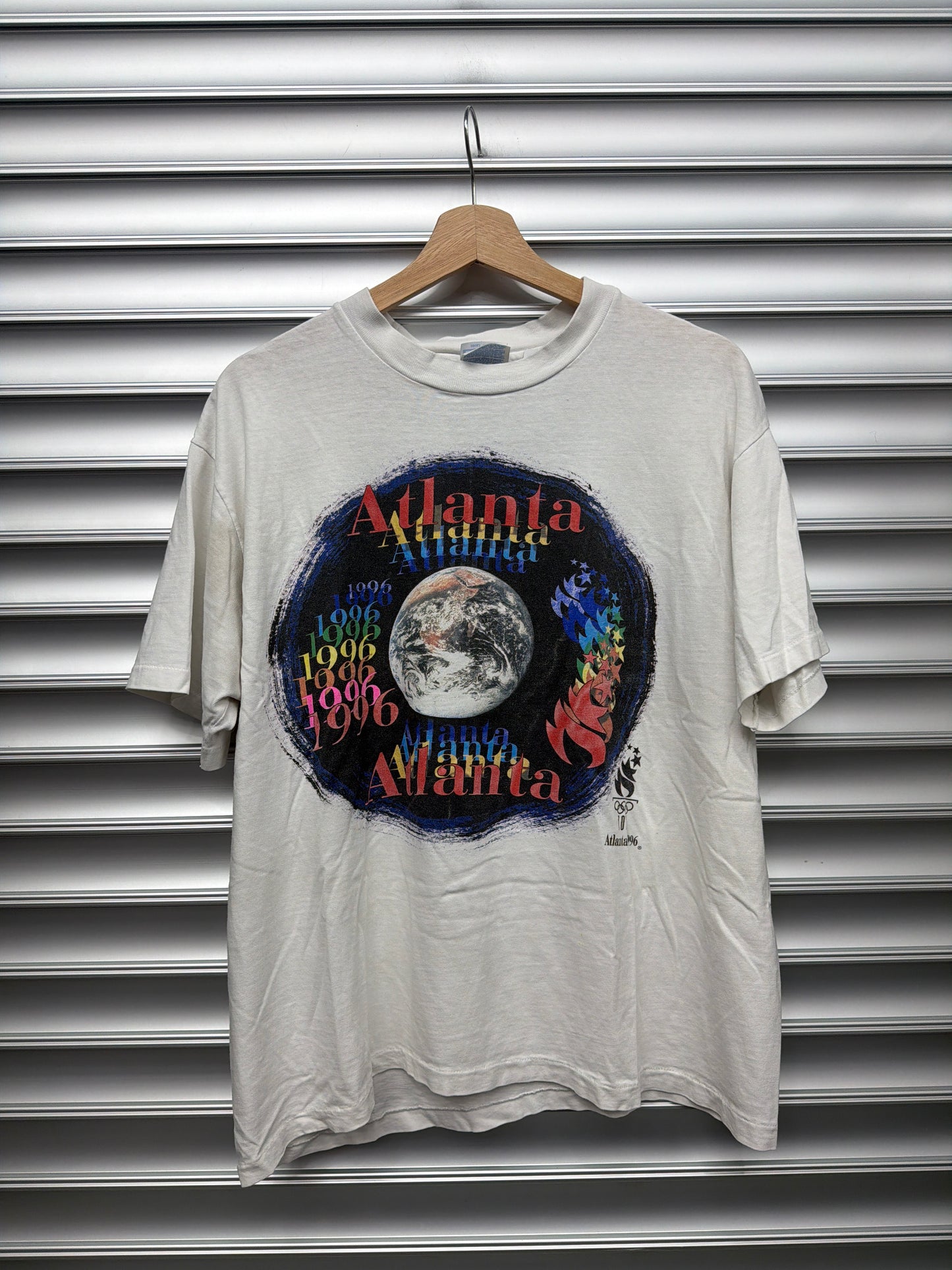 Vintage Atlanta Olympics World Tee - L