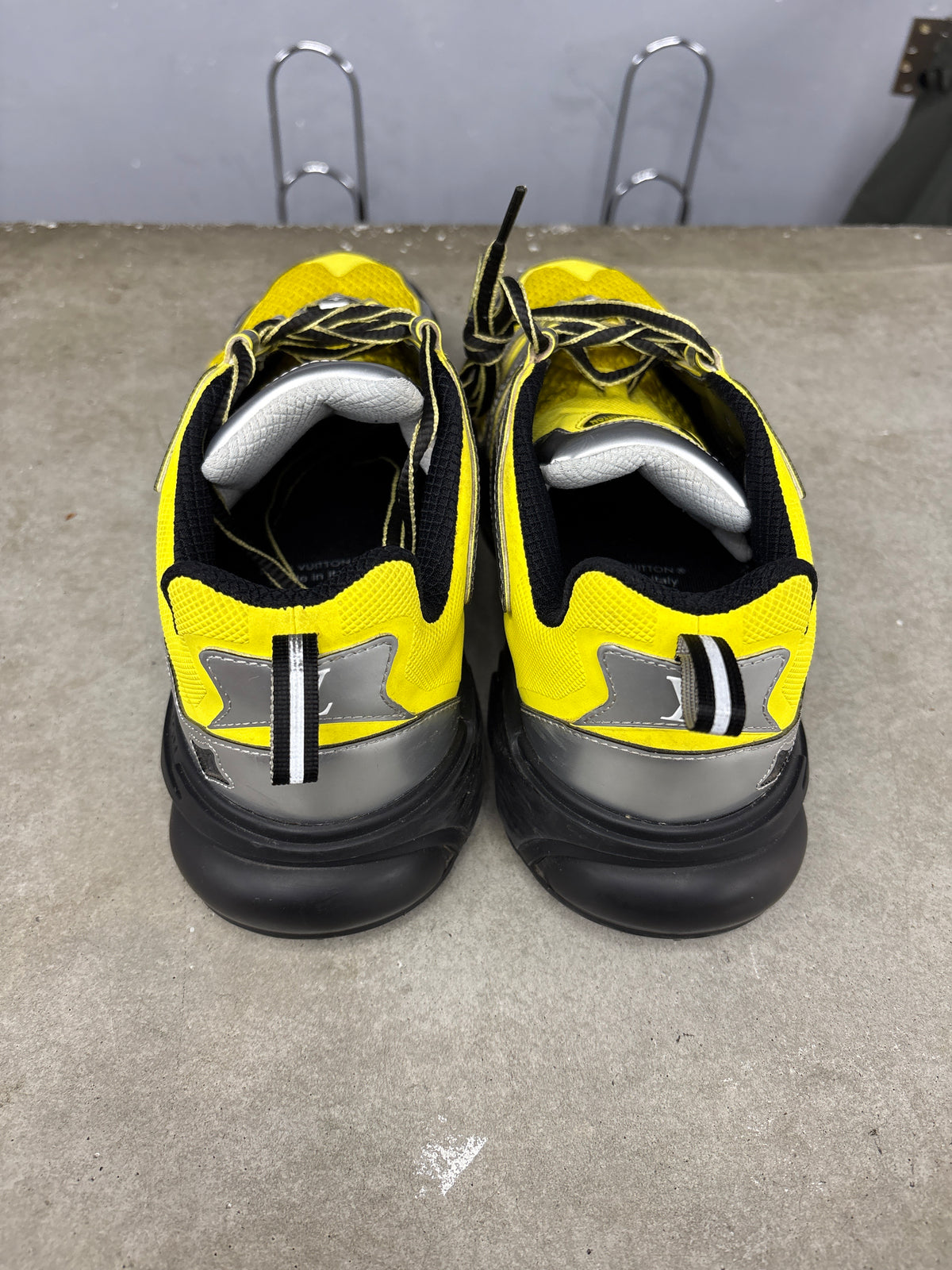 Louis Vuitton Tactic Runner Yellow (U) - 10M (NB)**