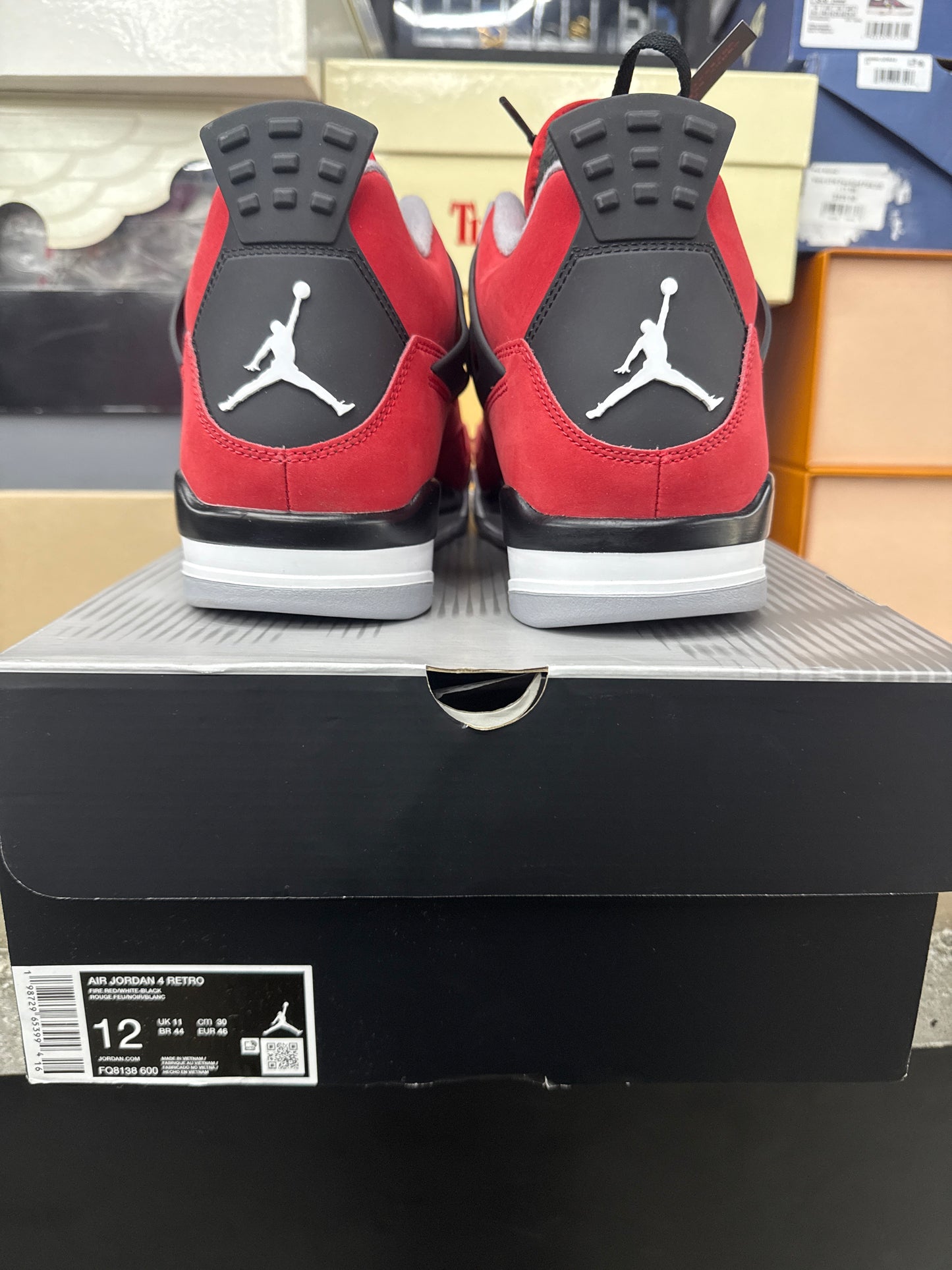 AJ4 Toro Bravo (U) - 12M