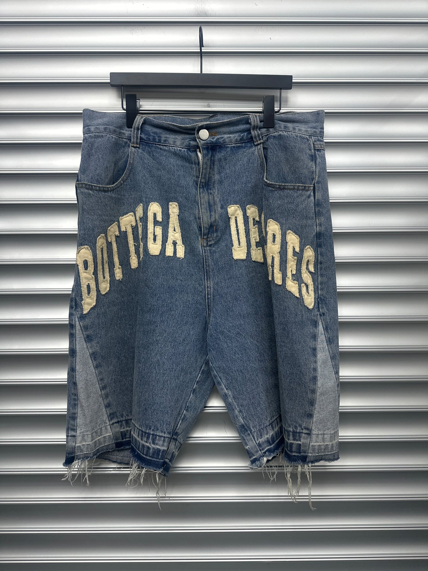 Bottega Desires Denim Shorts - 38