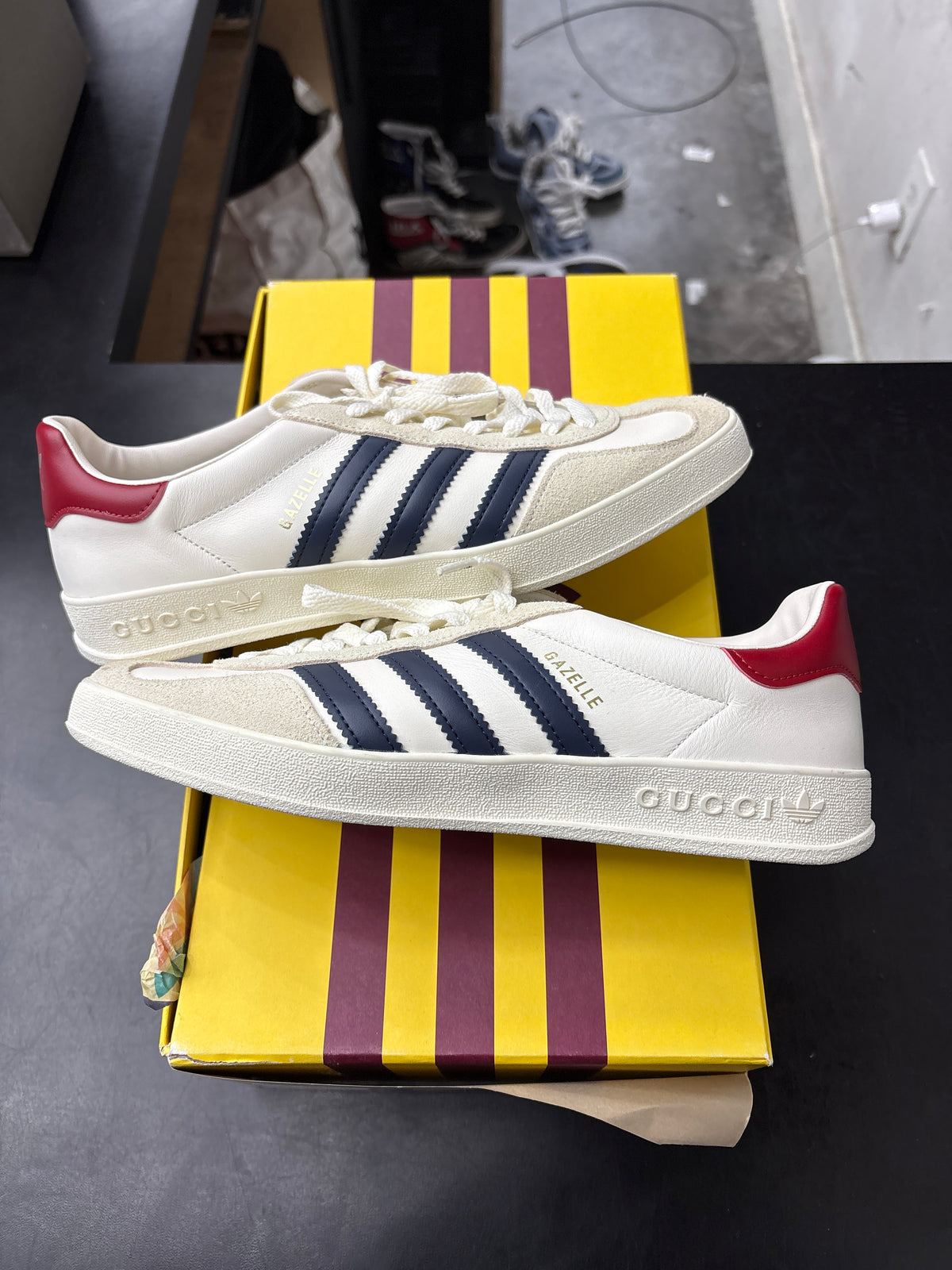 Adidas Gucci Gazelle USA - 9M**