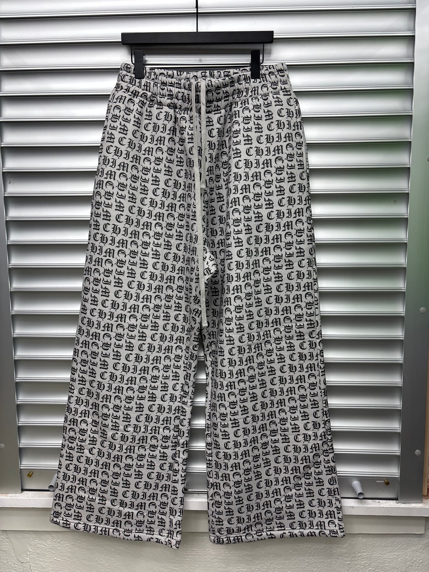 HMDD Chim All Over Sweatpants - XL