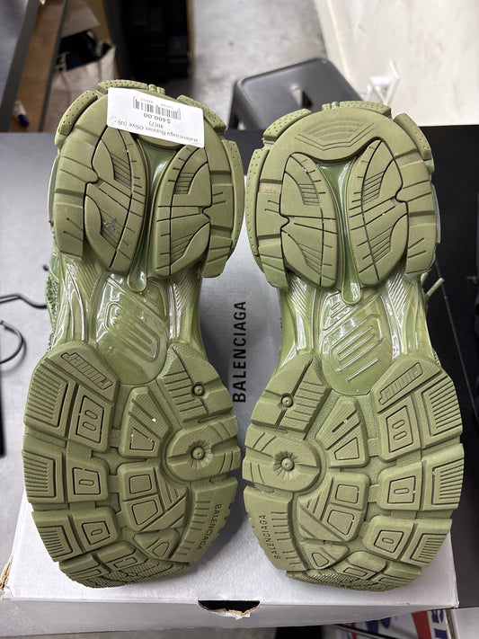 Balenciaga Runner Olive (U) - 40(7)**