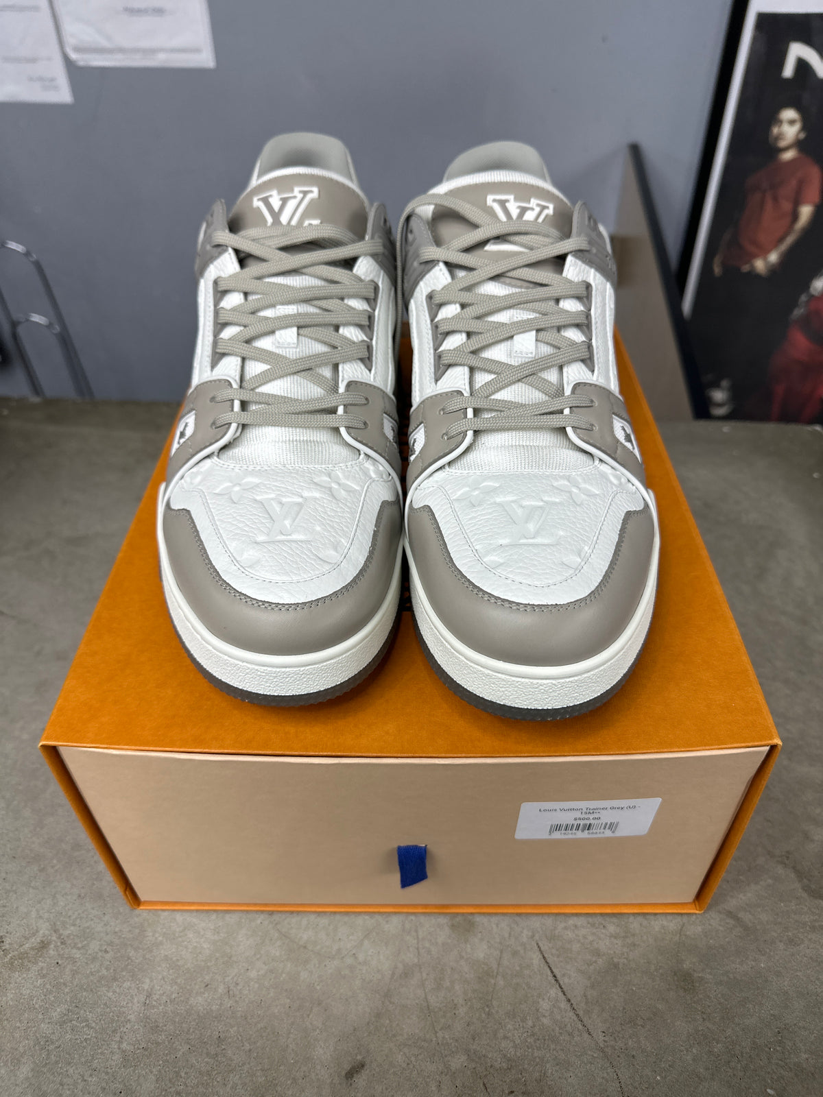 Louis Vuitton Trainer Grey (U) - 15M**