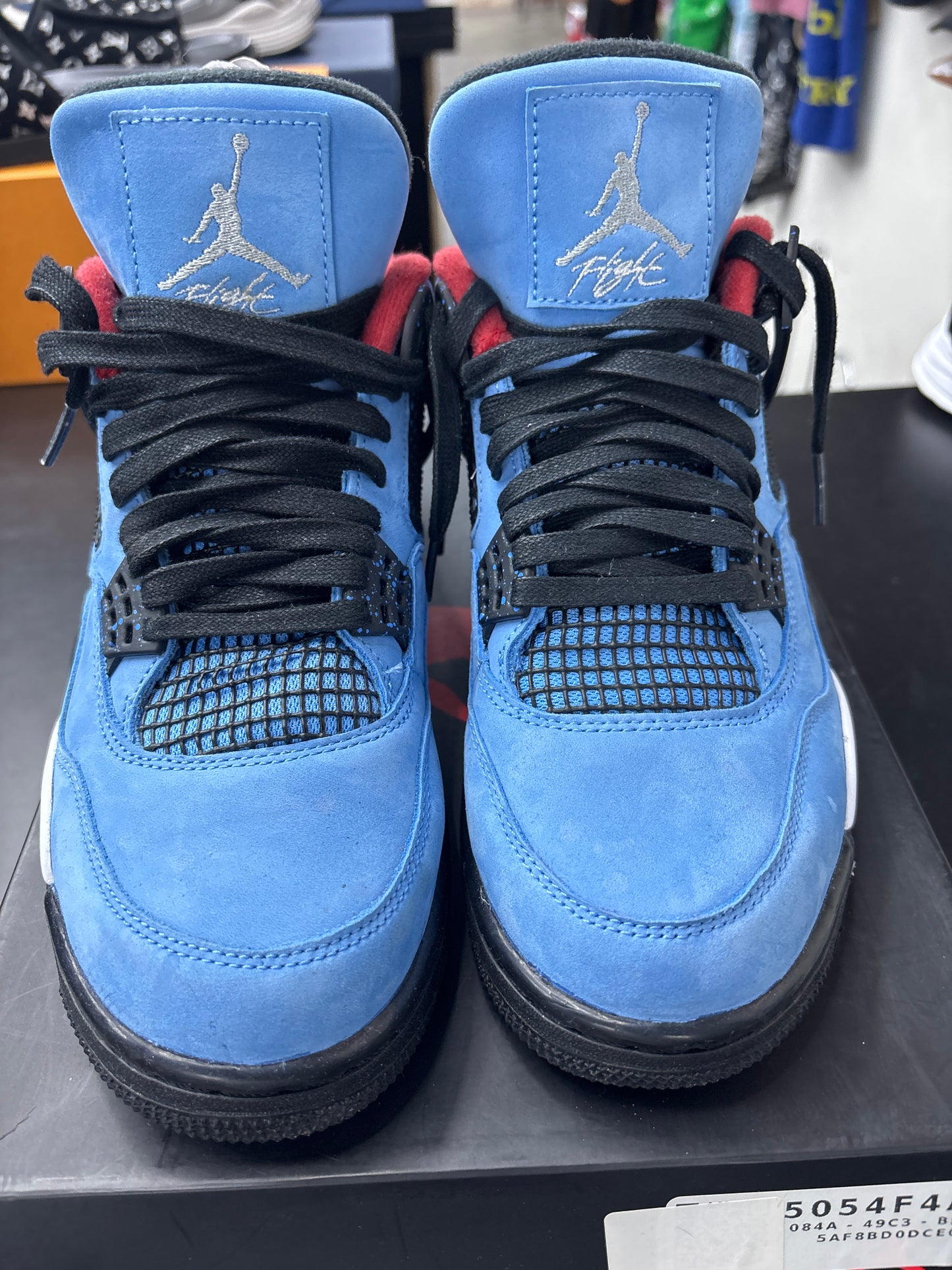 AJ4 Travis Scott UNC (U) -8M