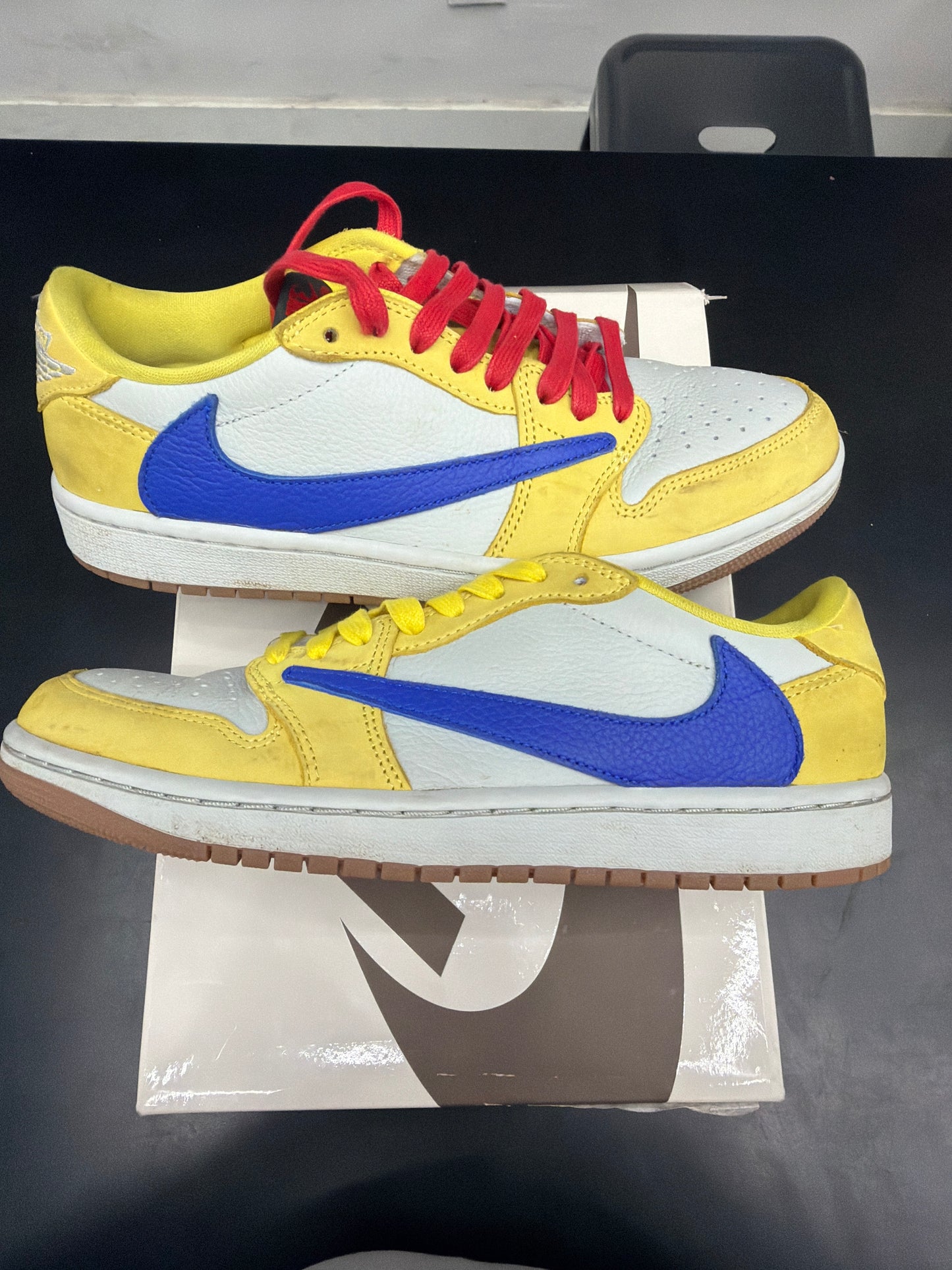 AJ1 Low Travis Scott Canary (U) - 8.5W