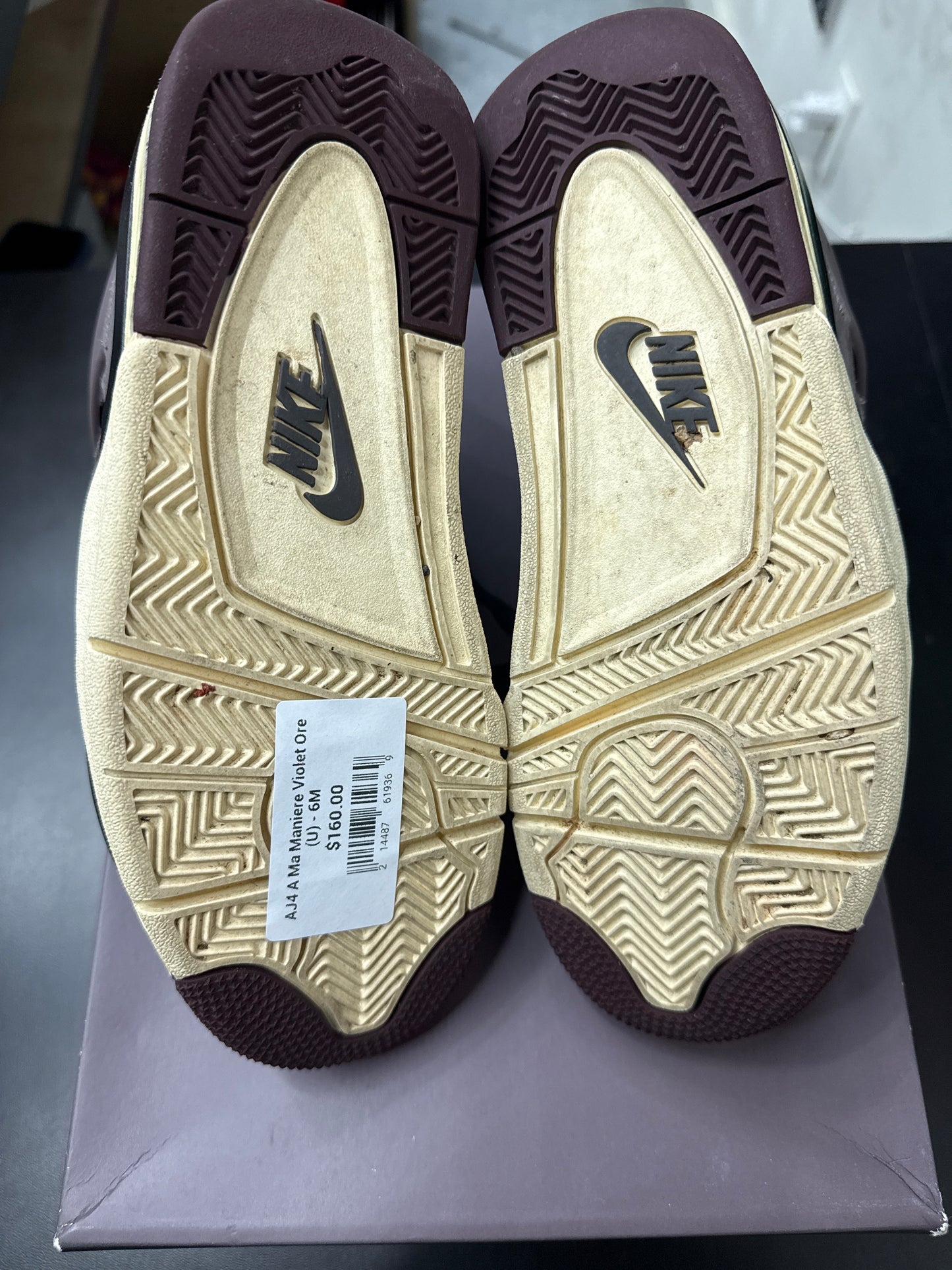 AJ4 A Ma Maniere Violet Ore (U) - 6M