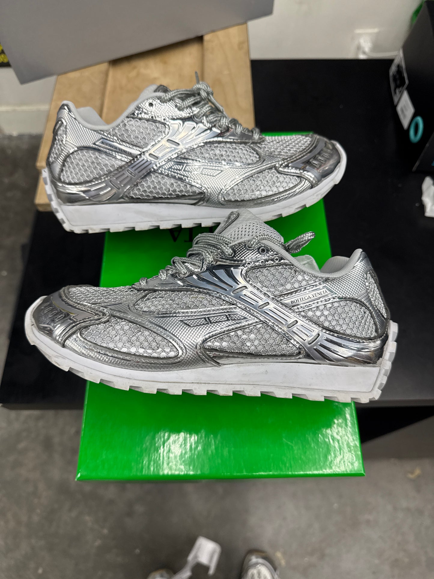 Bottega Orbit Silver (U) - 38