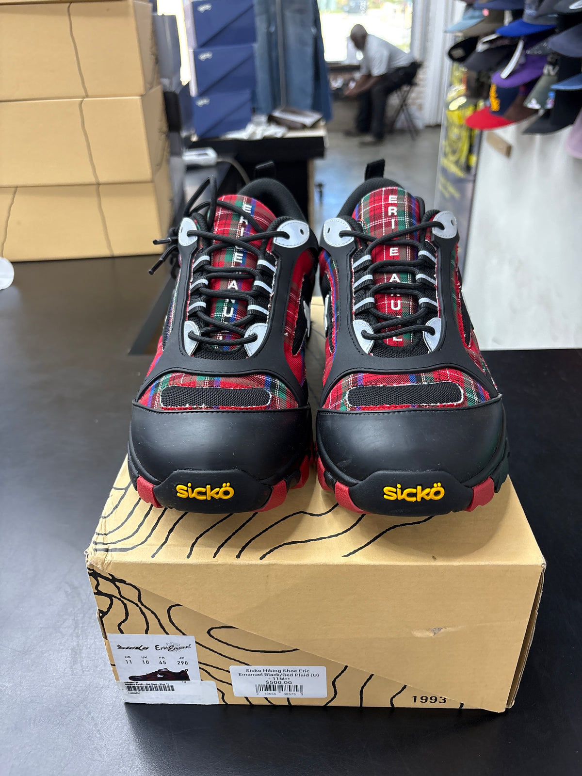 Sicko Hiking Shoe Eric Emanuel Black/Red Plaid (U) - 11M**
