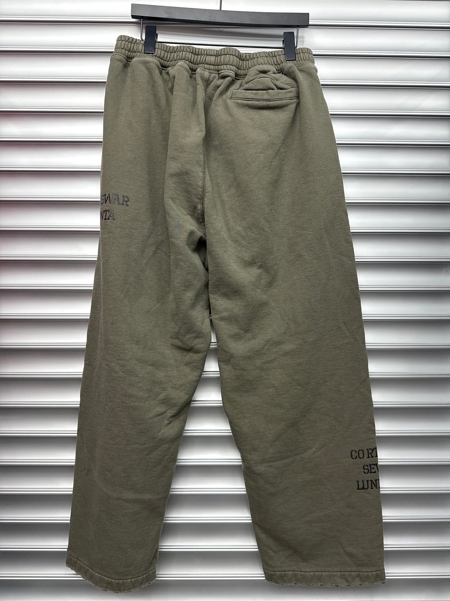 Corteiz 74 Sweatpants - L