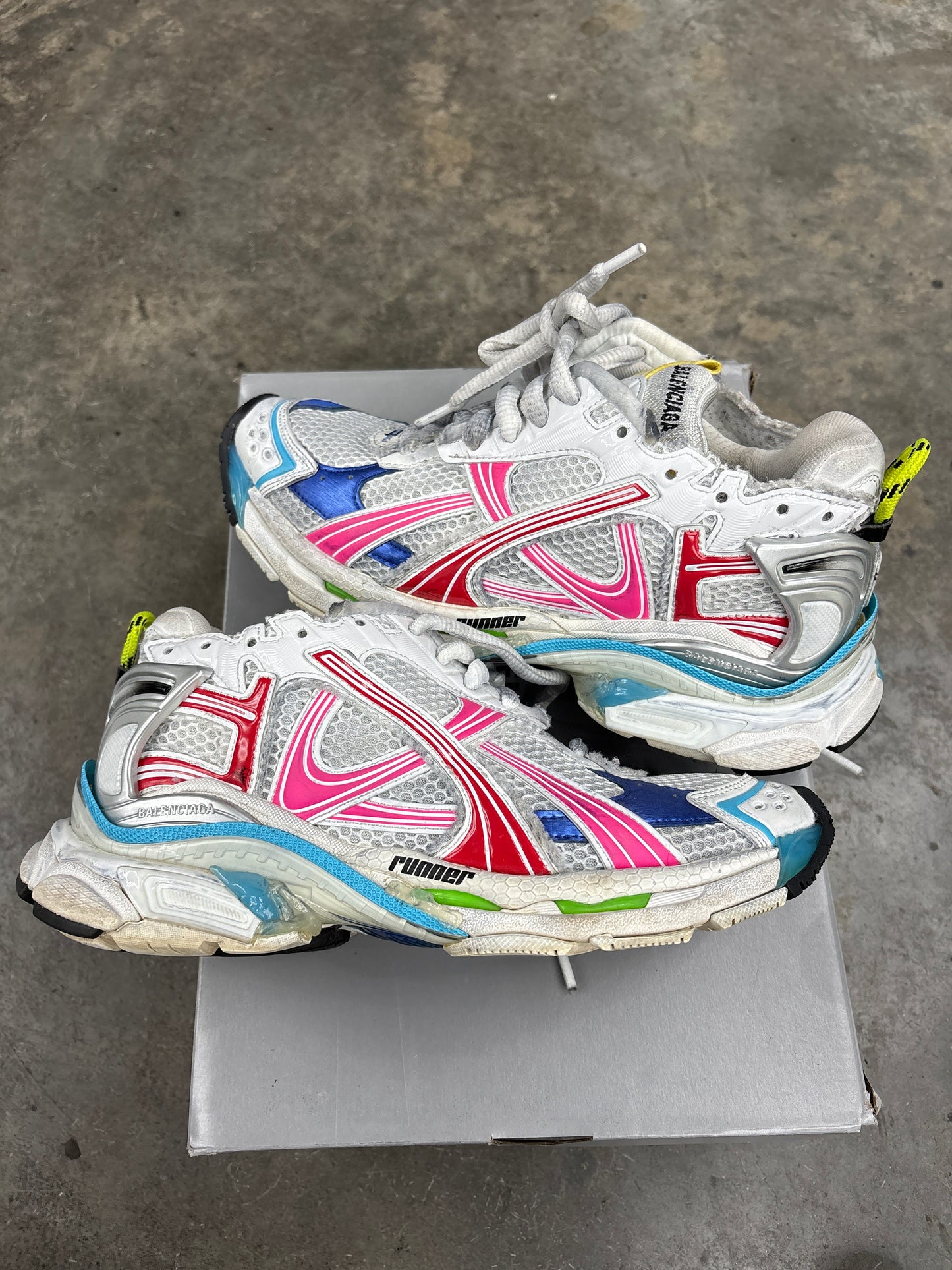 Balenciaga Runner White Multi Color (U) - 39**