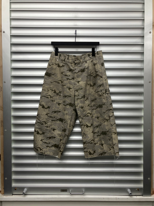 HMDD Digital Camo Shorts - M