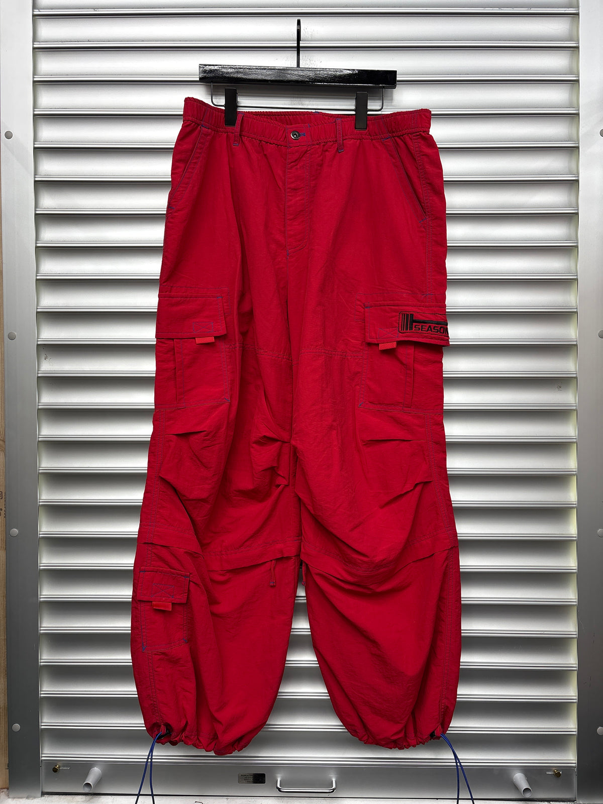 Hidden Season Red Pants - XXL**