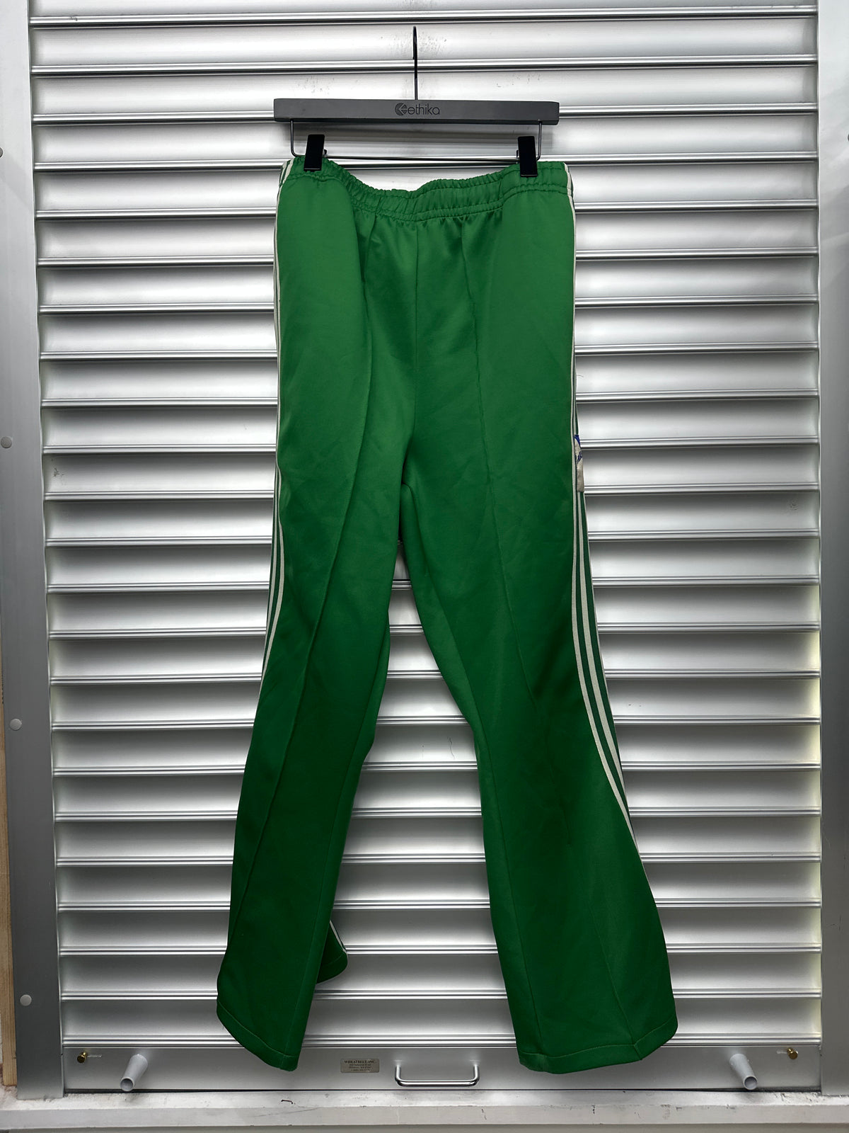 Raspberry Green Track Pants - L**